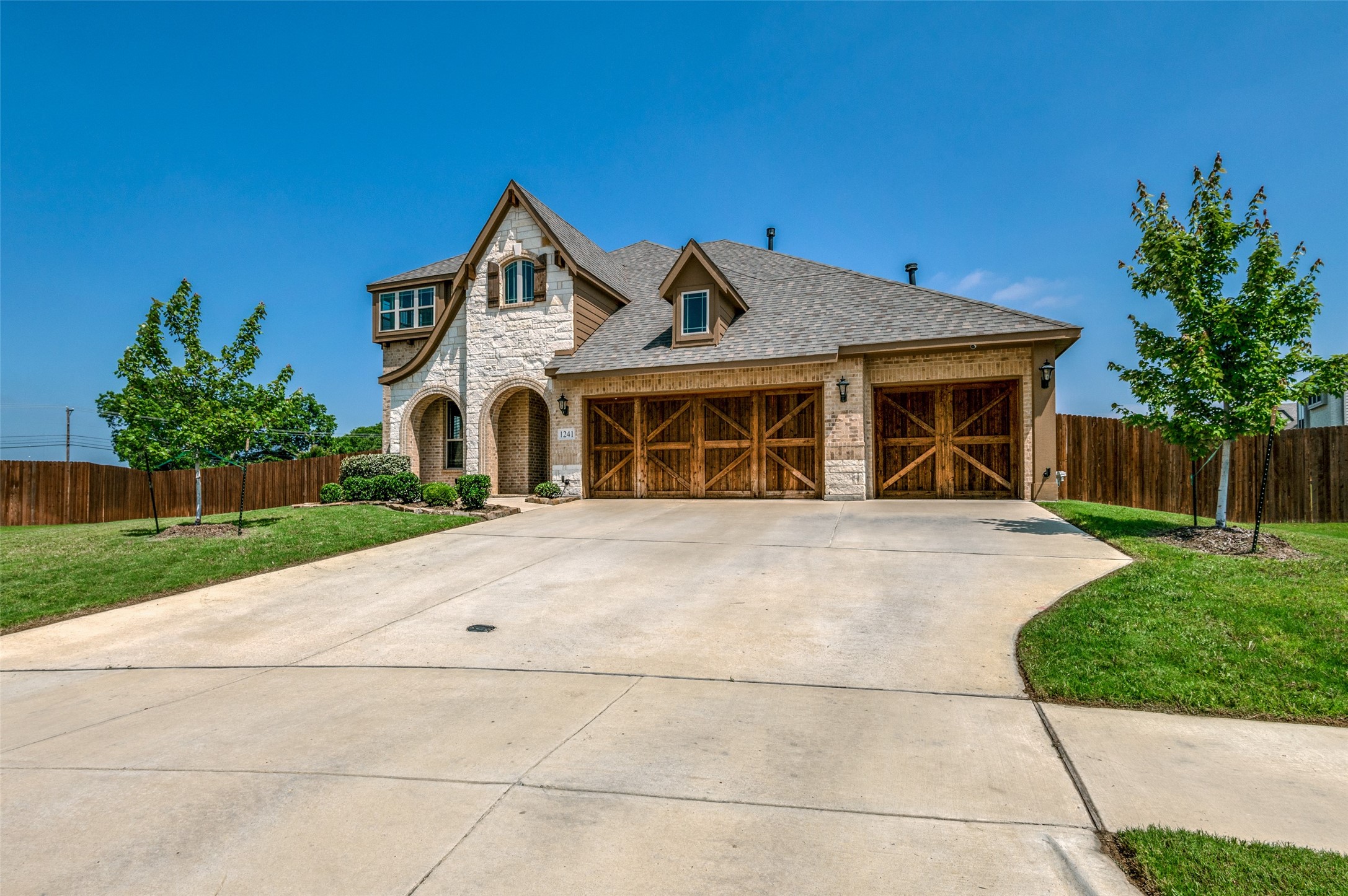 1241 Ronald Street Desoto TX 75115