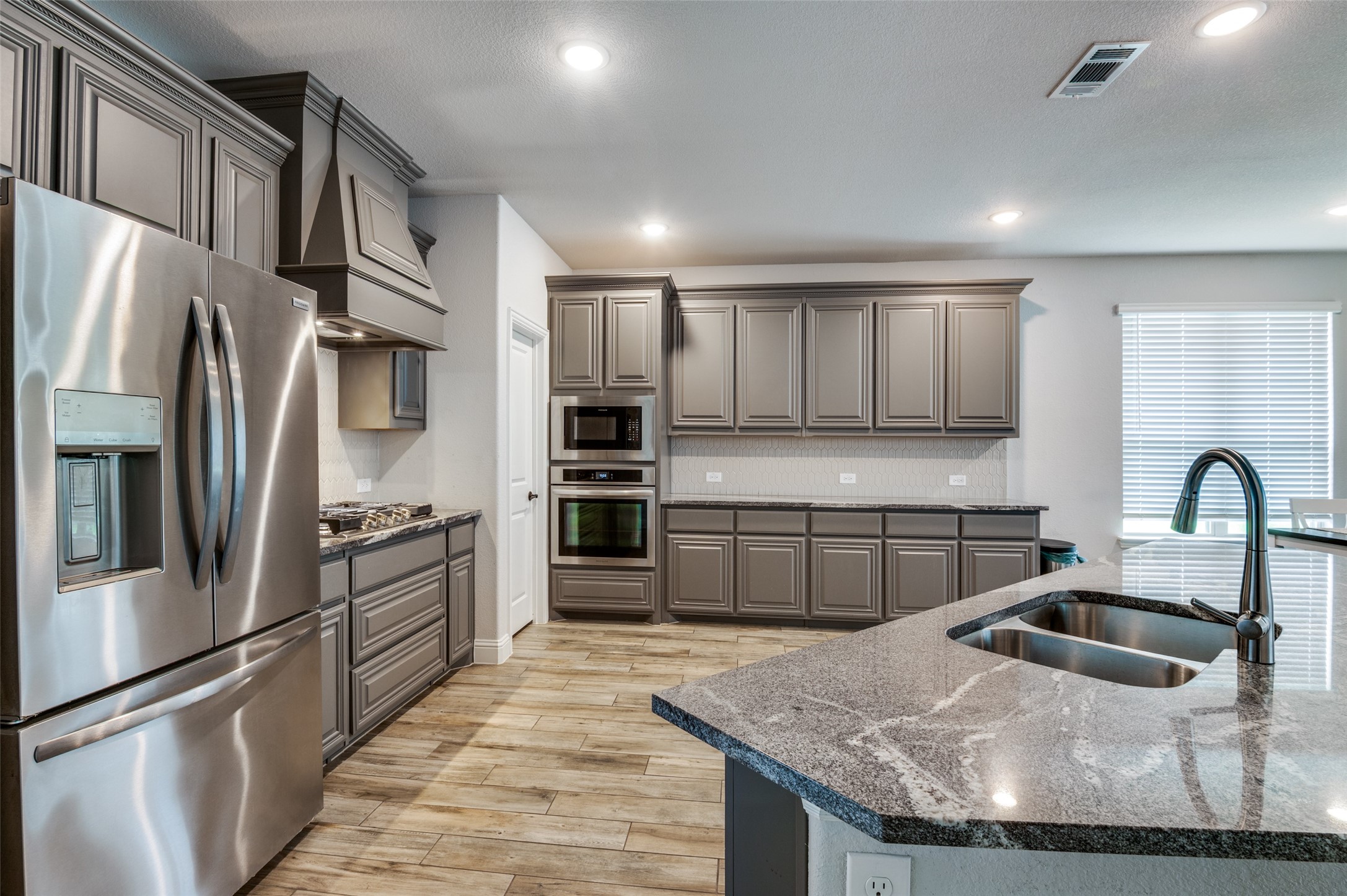 1241 Ronald Street Desoto TX 75115