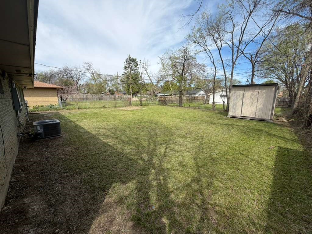 1709 Dorothy Drive Grand Prairie TX 75051