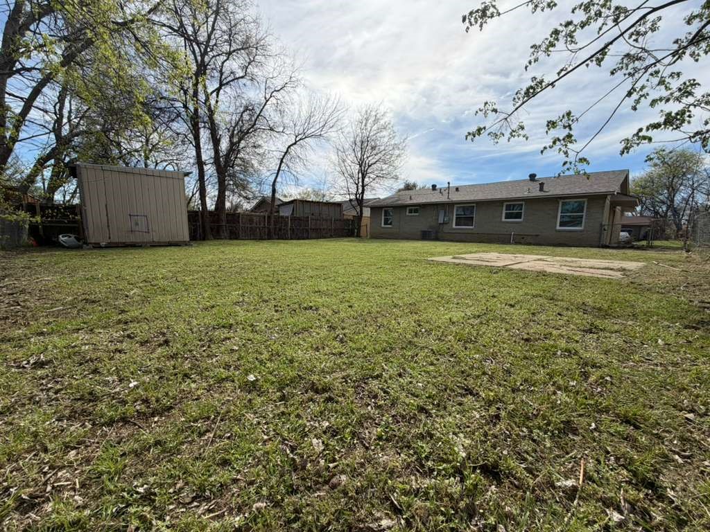 1709 Dorothy Drive Grand Prairie TX 75051