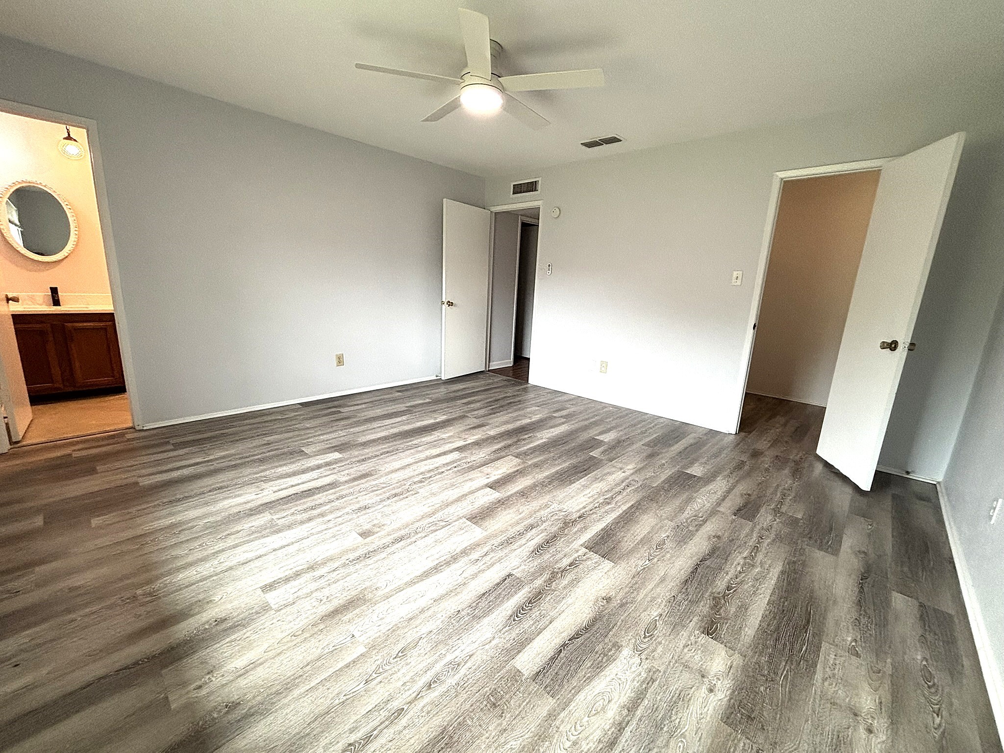 5620 Pearce Street The Colony TX 75056