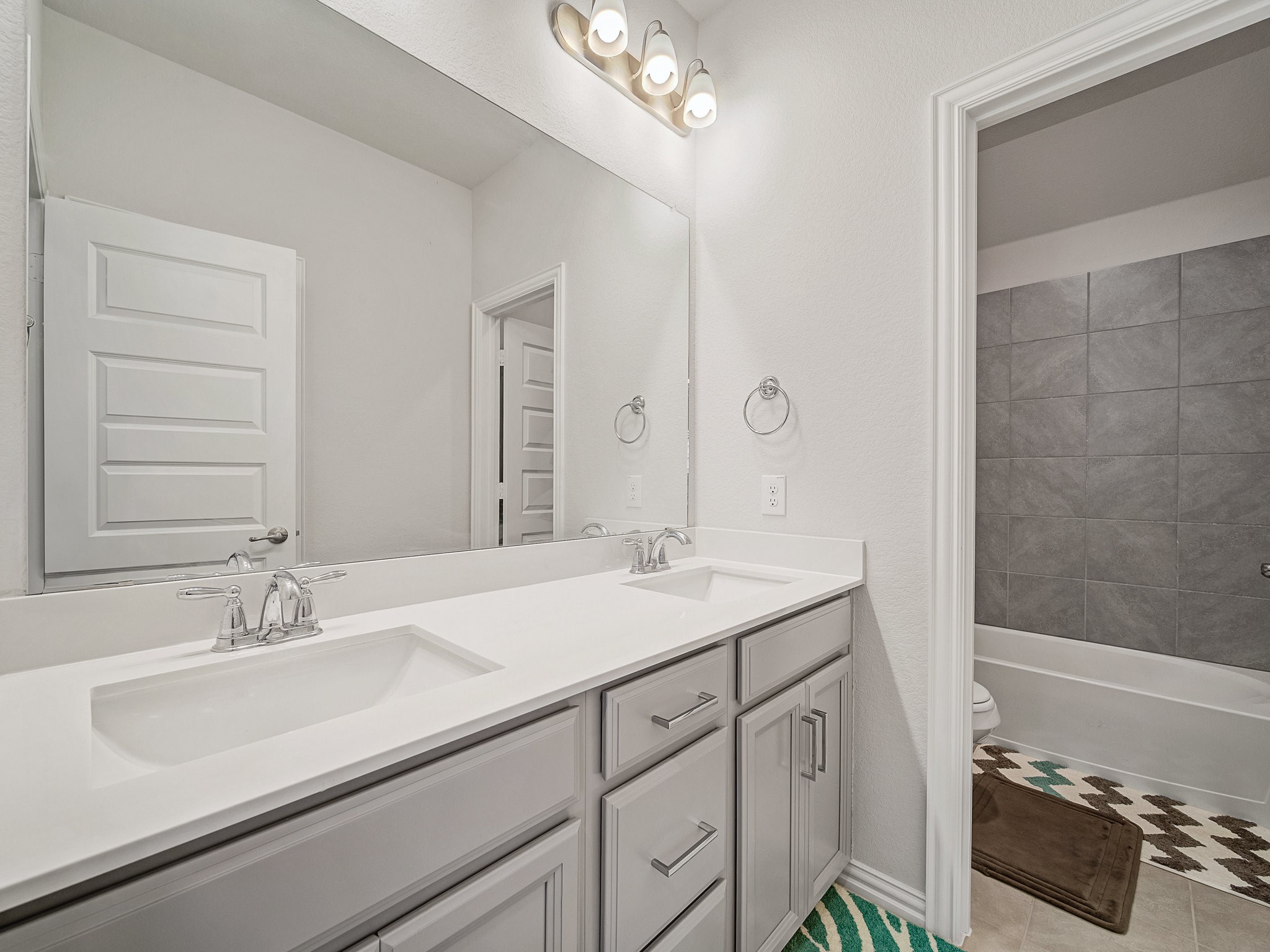 1144 Western Yarrow Avenue Justin TX 76247
