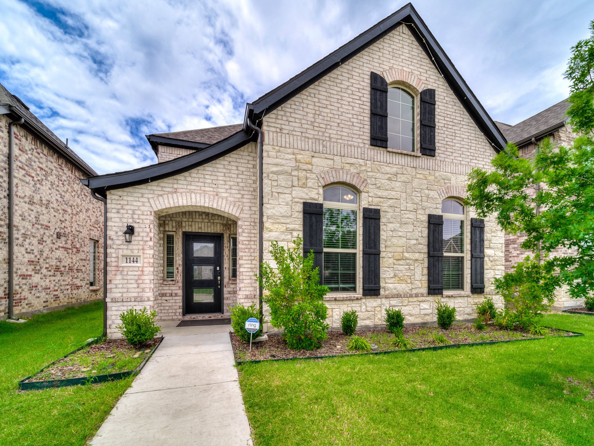 1144 Western Yarrow Avenue Justin TX 76247