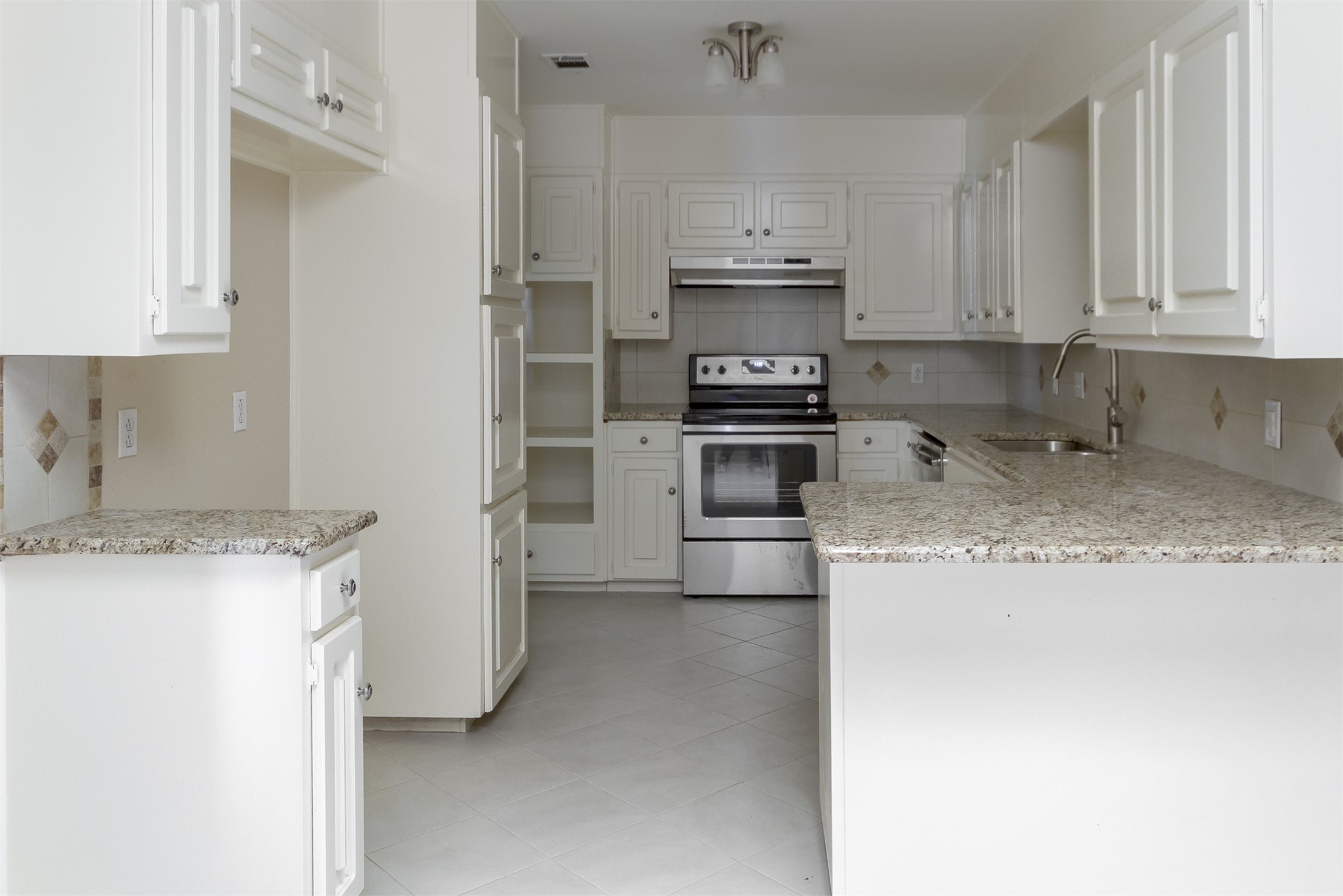 5201 Ledgestone Drive Fort Worth TX 76132
