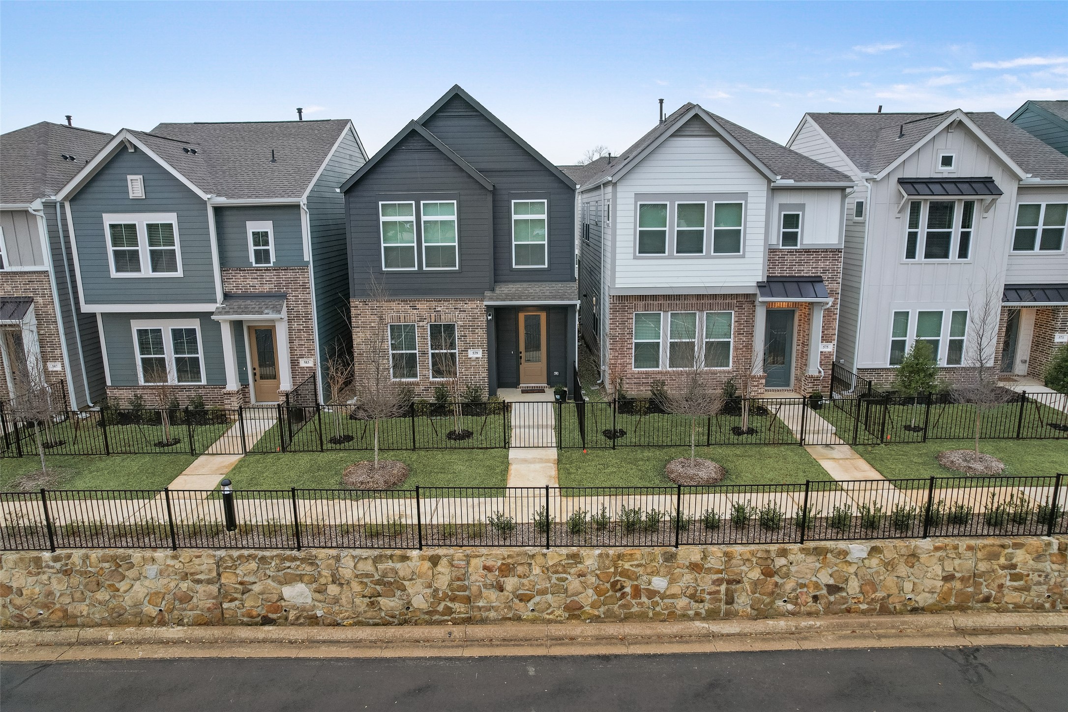530 Mission Trail Arlington TX 76010