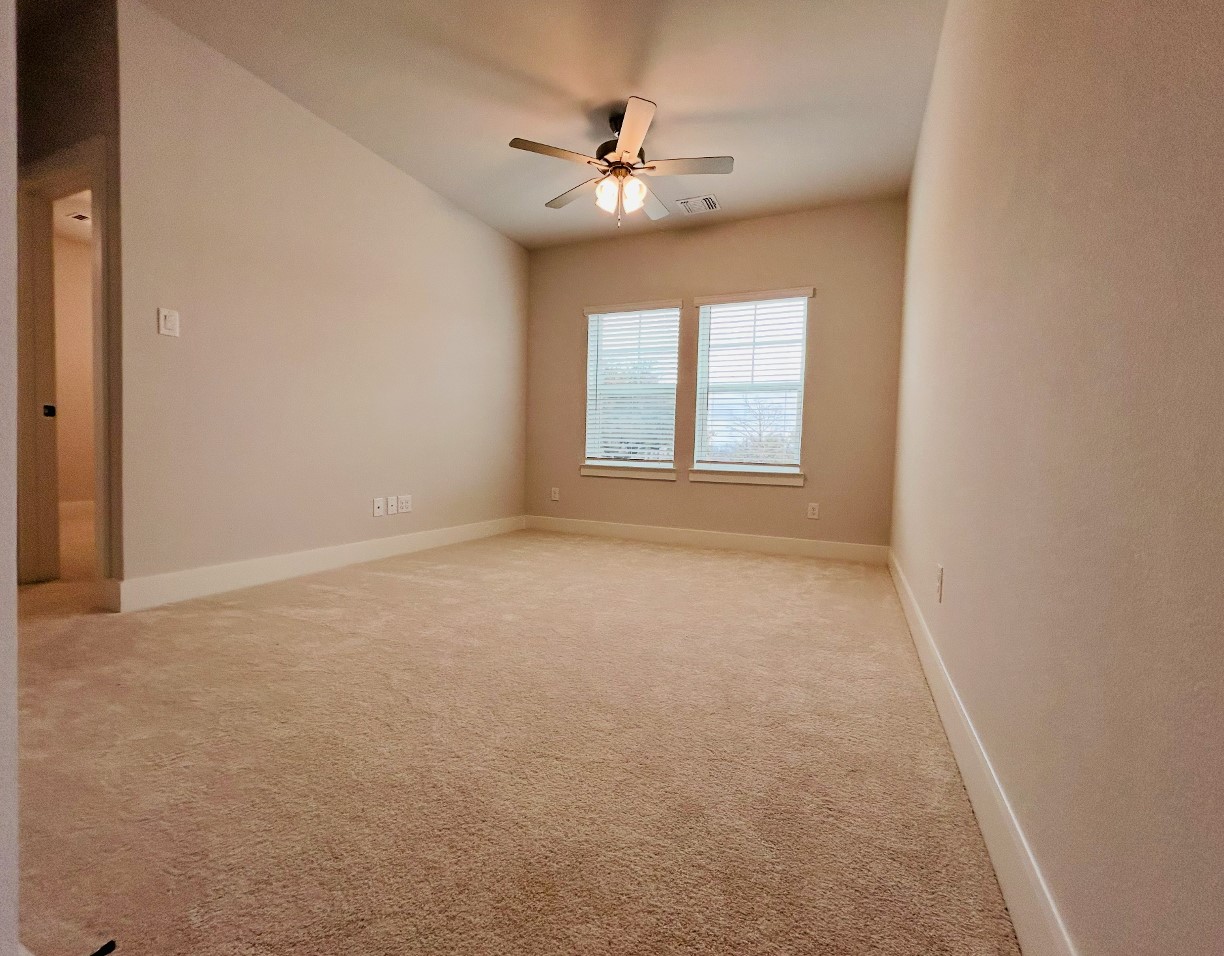 530 Mission Trail Arlington TX 76010