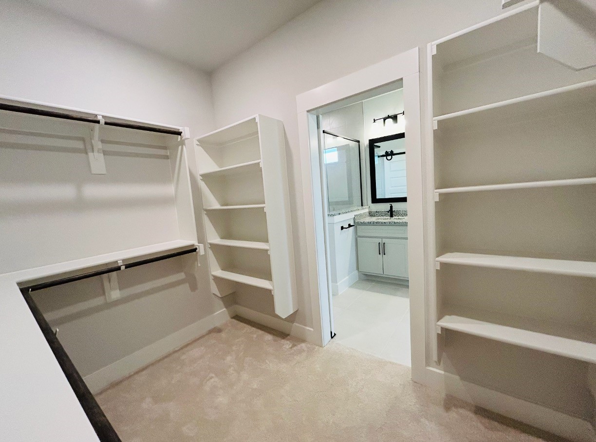 530 Mission Trail Arlington TX 76010