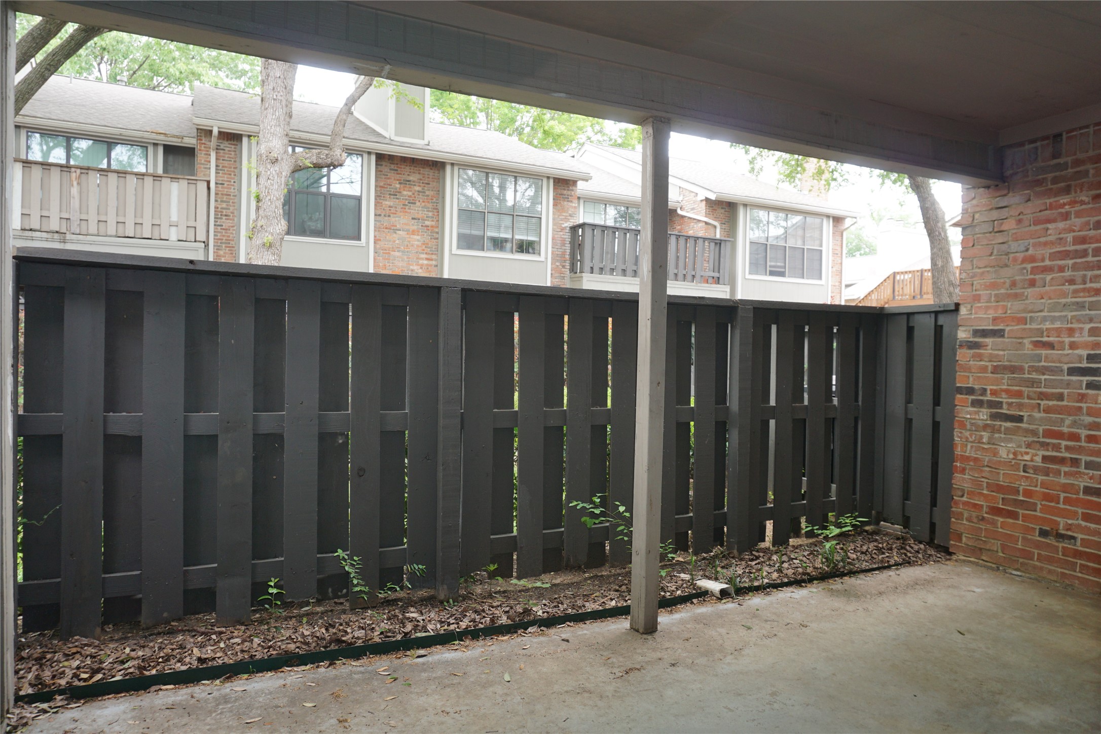 2728 Copper Creek Drive Arlington TX 76006