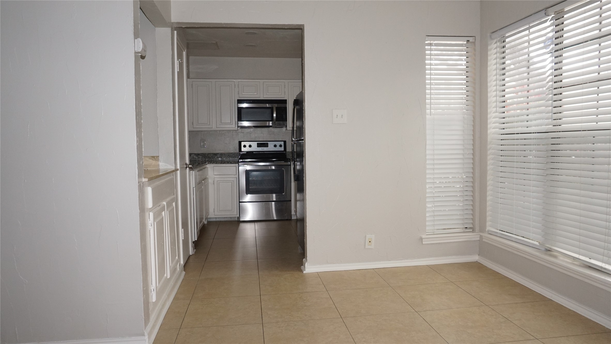 2728 Copper Creek Drive Arlington TX 76006