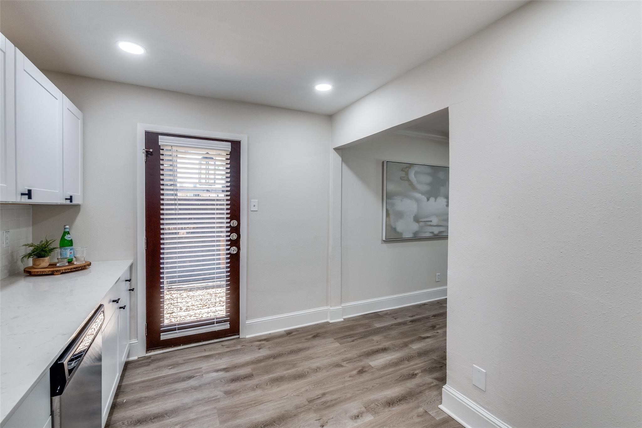 10211 Regal Oaks Drive Dallas TX 75230