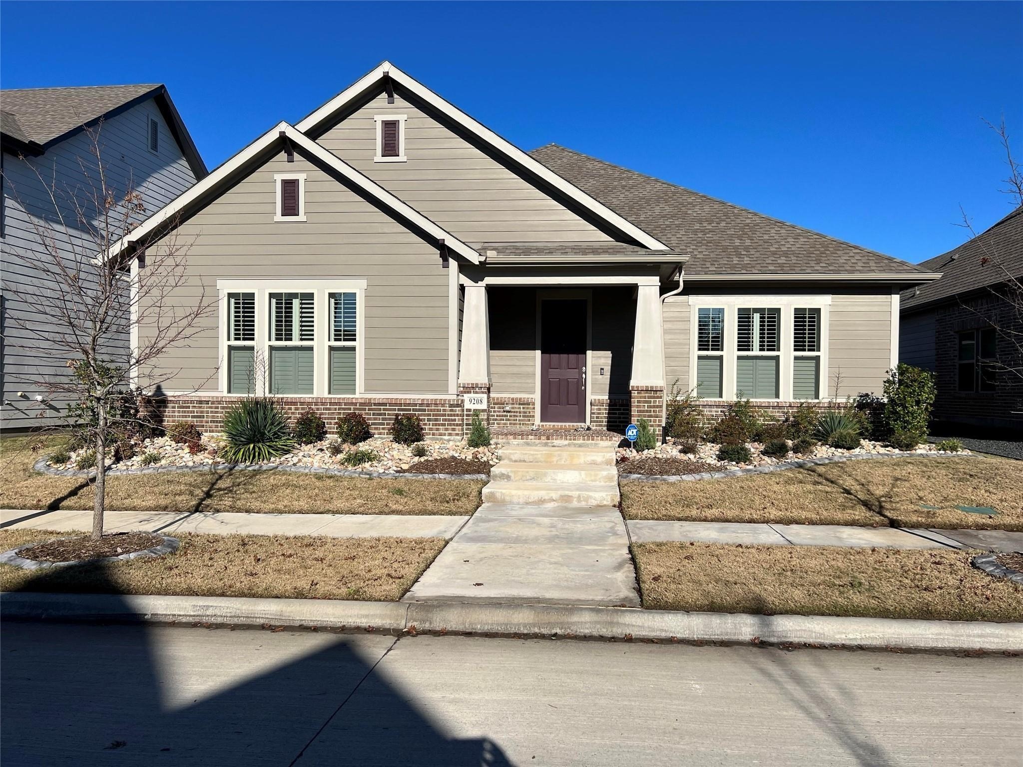 9208 Crockett Drive Rowlett TX 75089