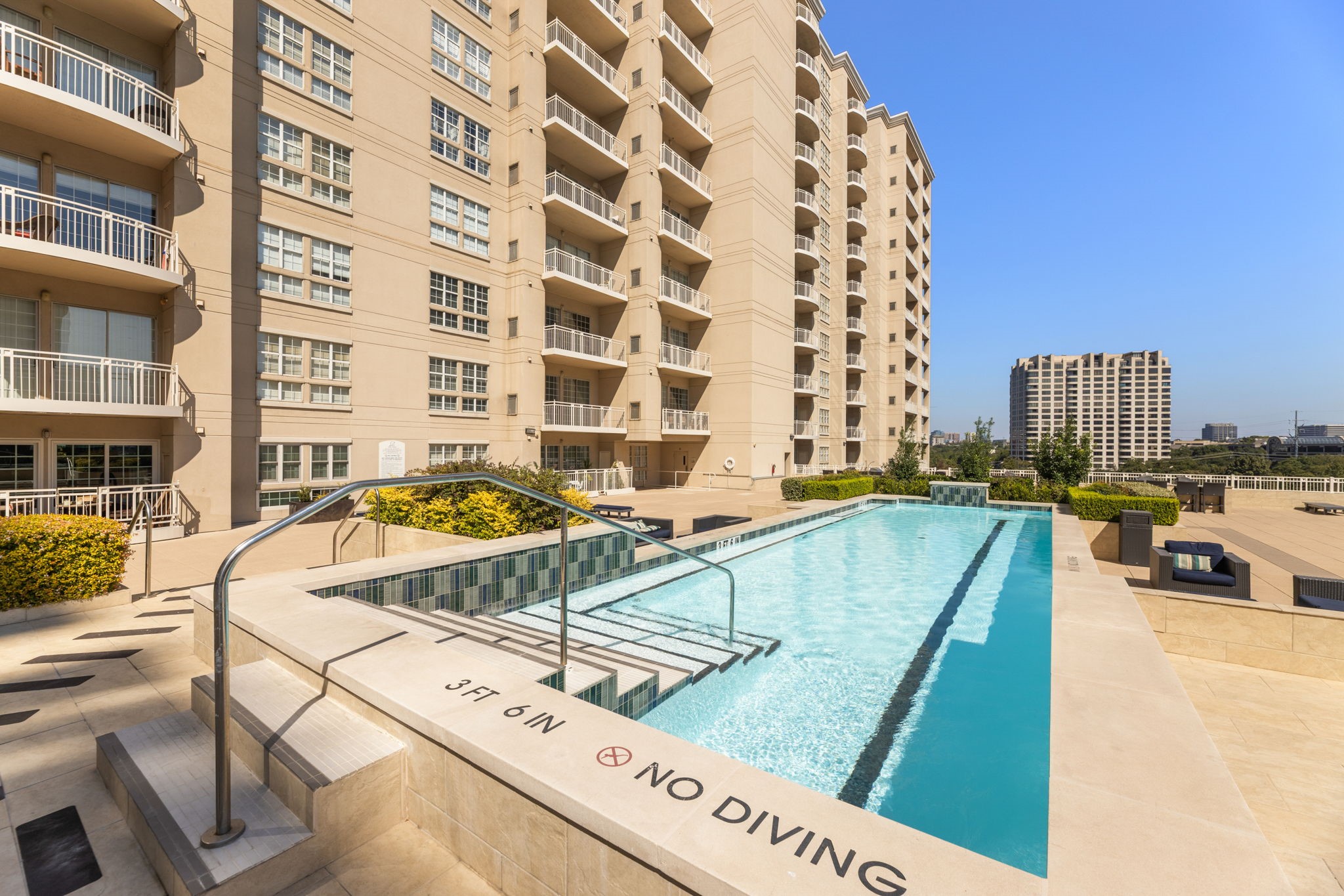 3225 Turtle Creek Boulevard Dallas TX 75219