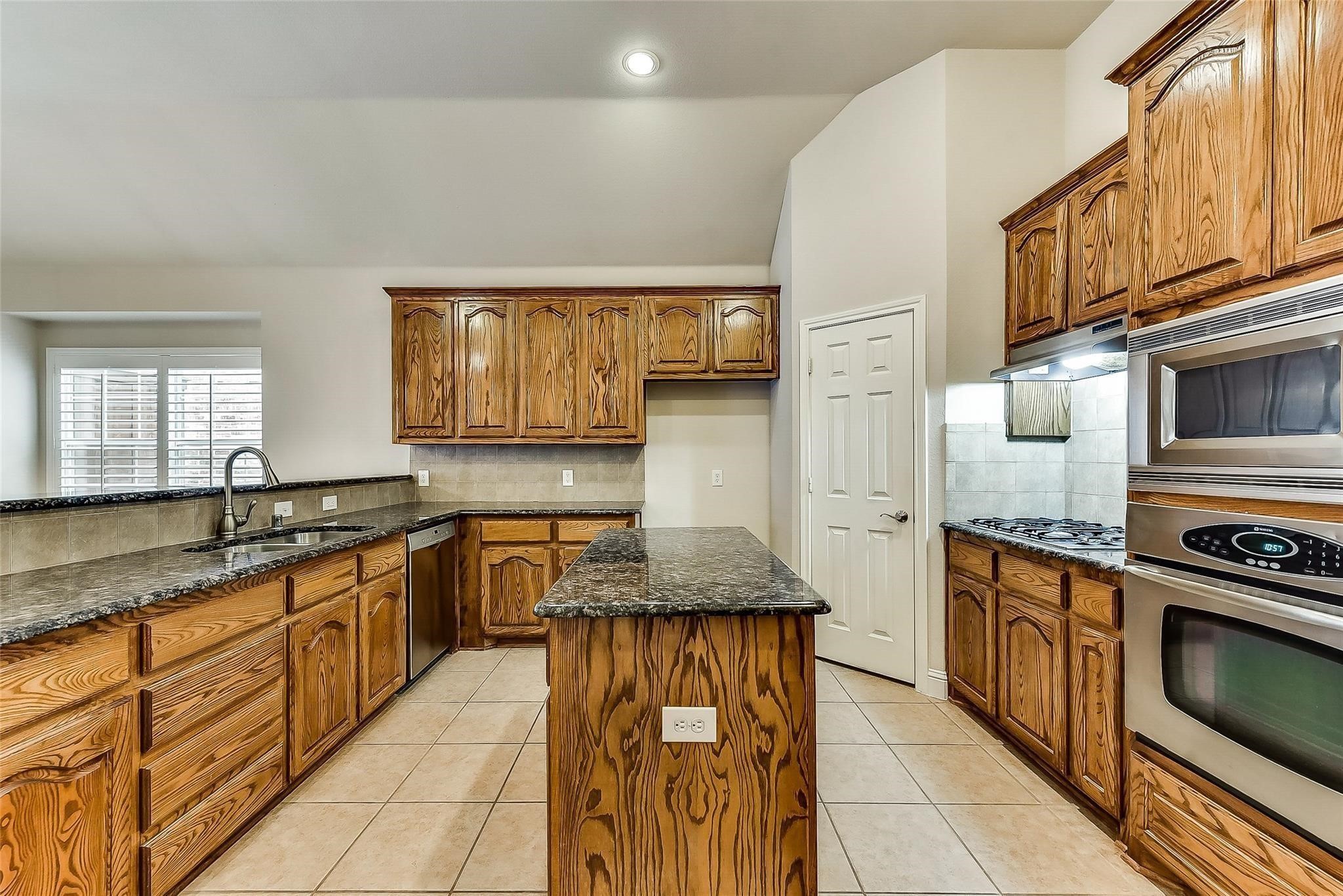 34 Painted Rock Court Frisco TX 75033
