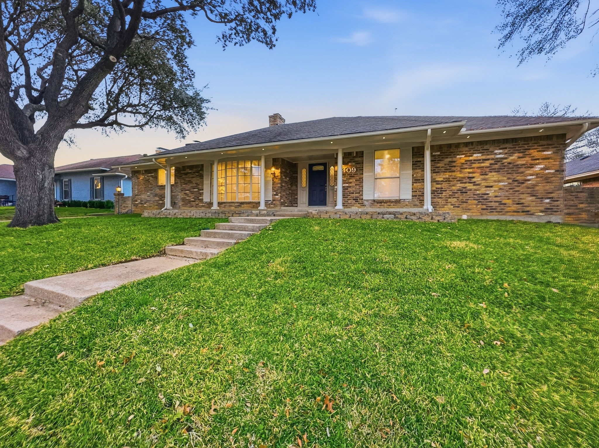 2409 Castle Street Irving TX 75038