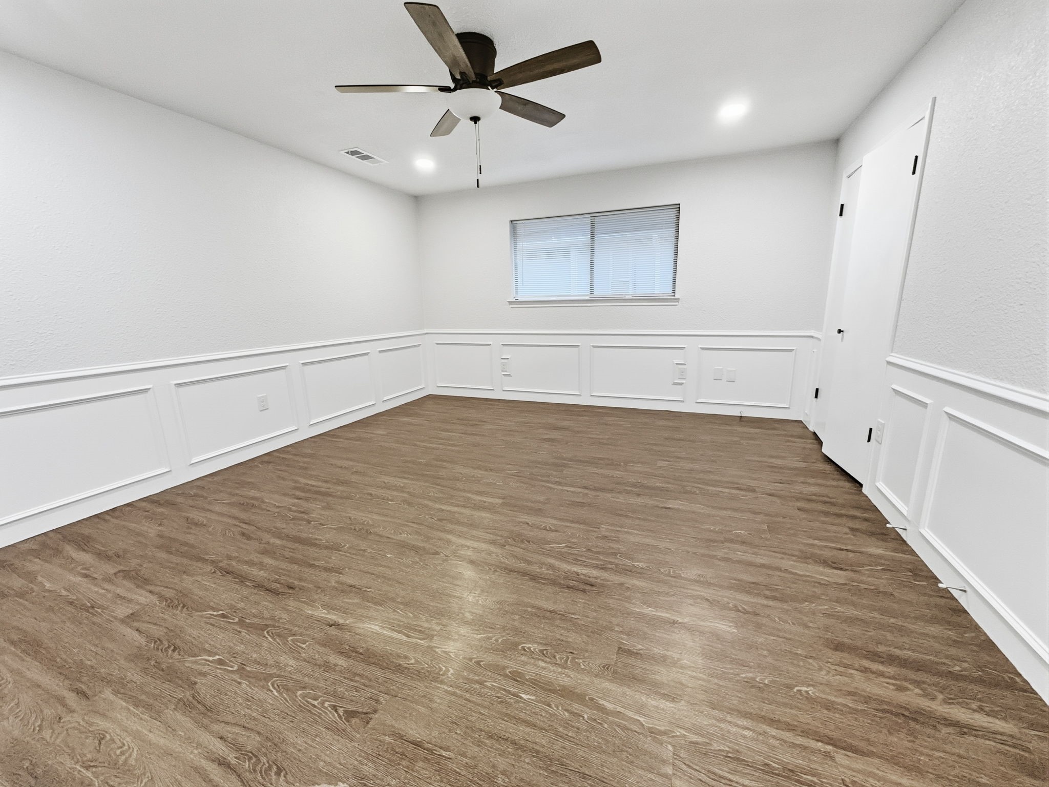 2409 Castle Street Irving TX 75038