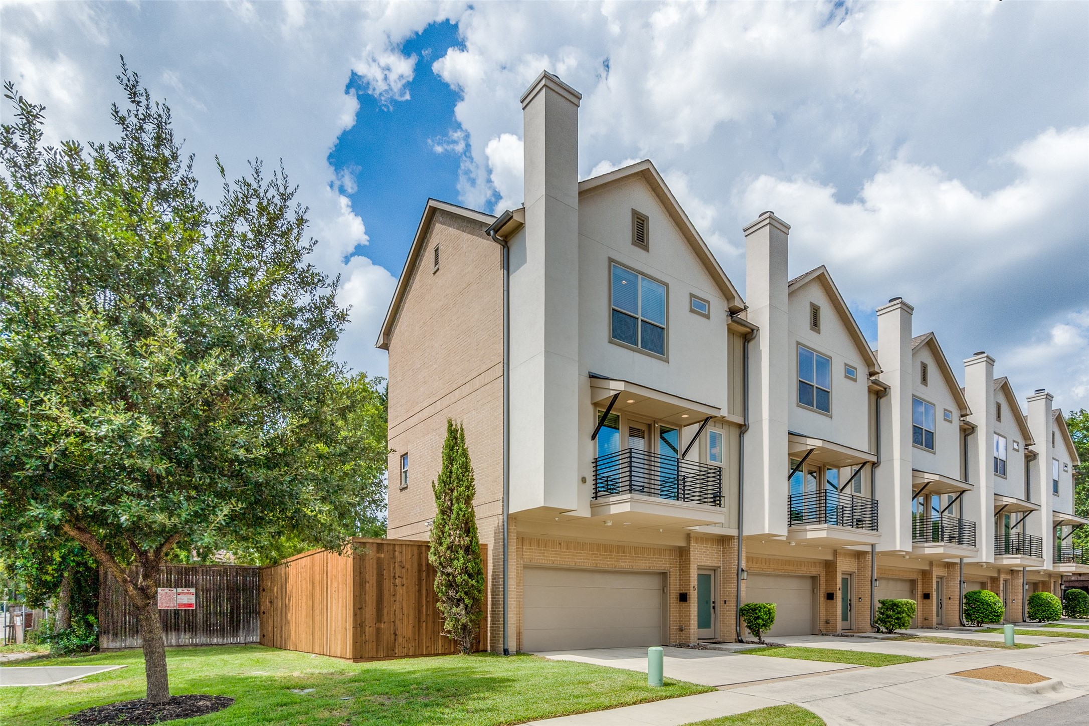 5830 Oram Street Dallas TX 75206