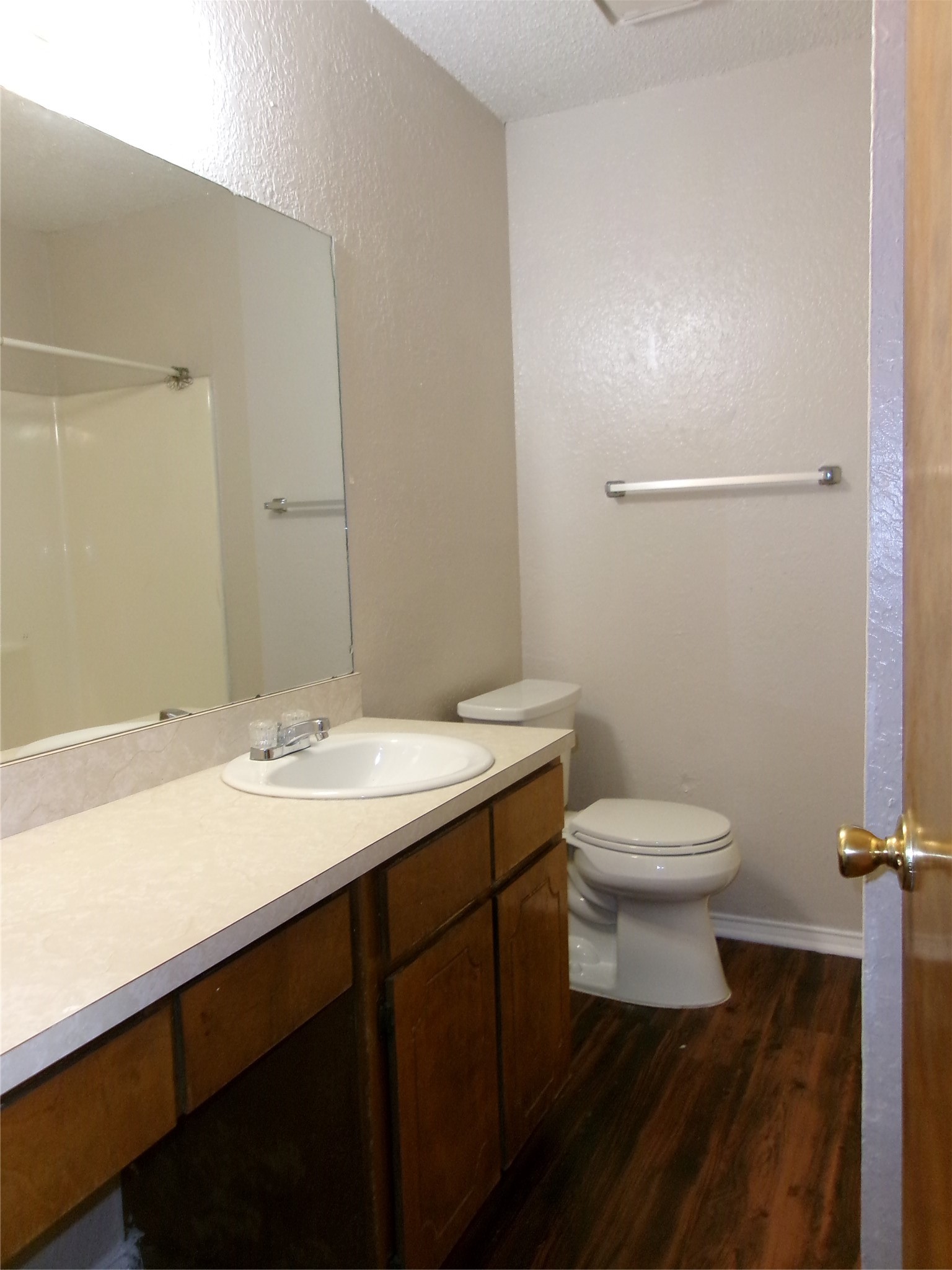 1817 Family Circle Grand Prairie TX 75051