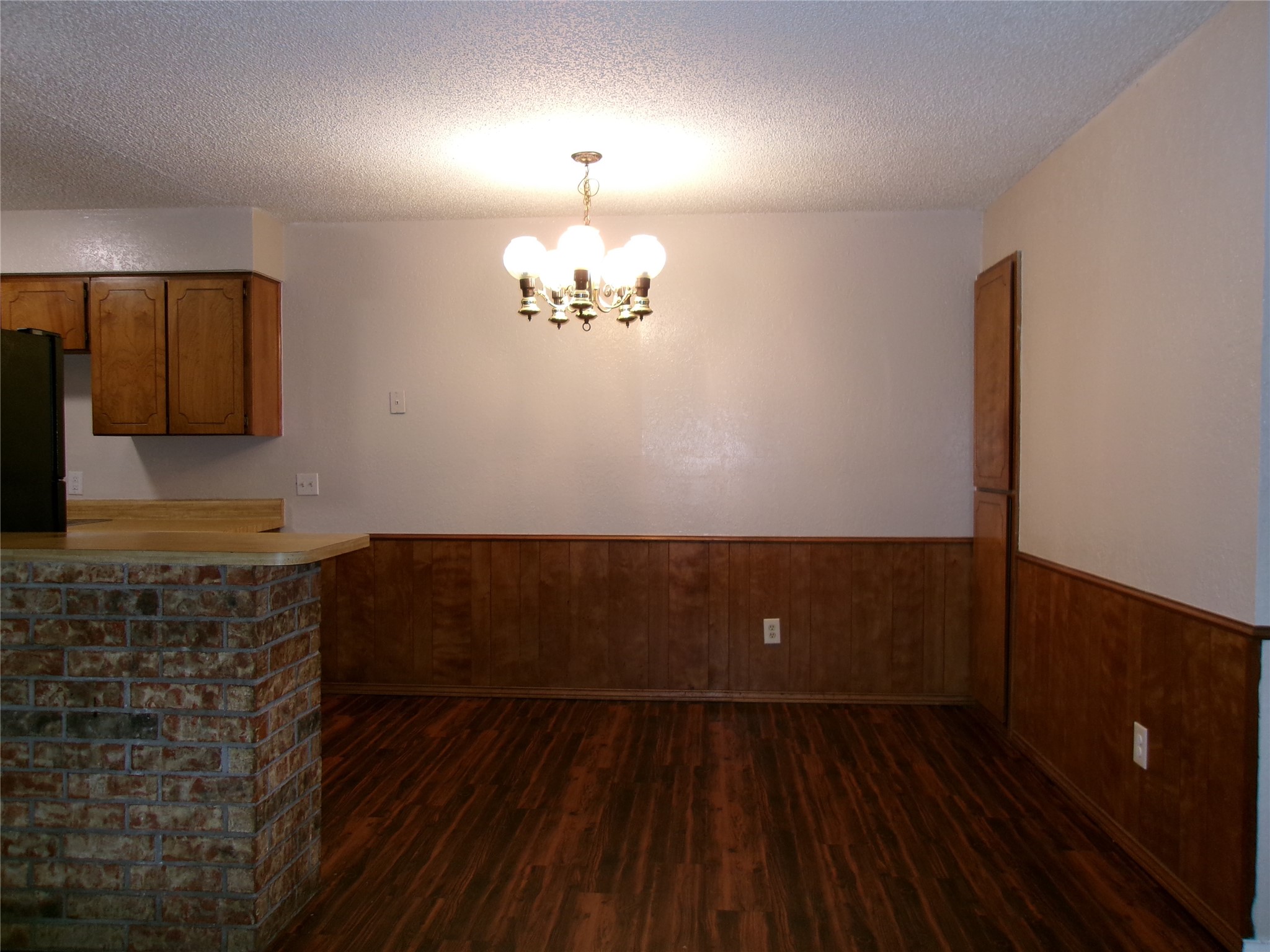 1817 Family Circle Grand Prairie TX 75051