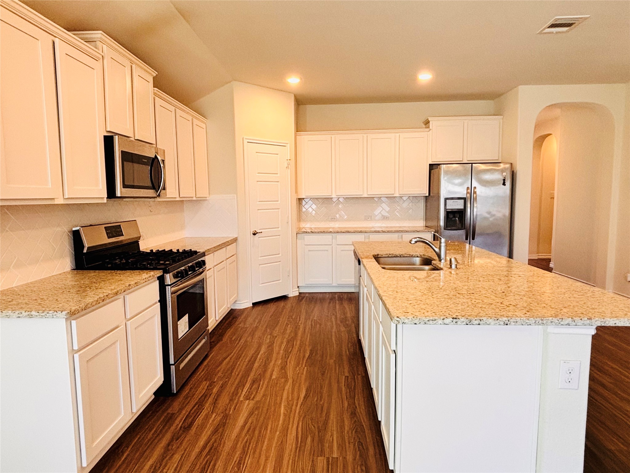 4104 Spur Trail Denton TX 76208