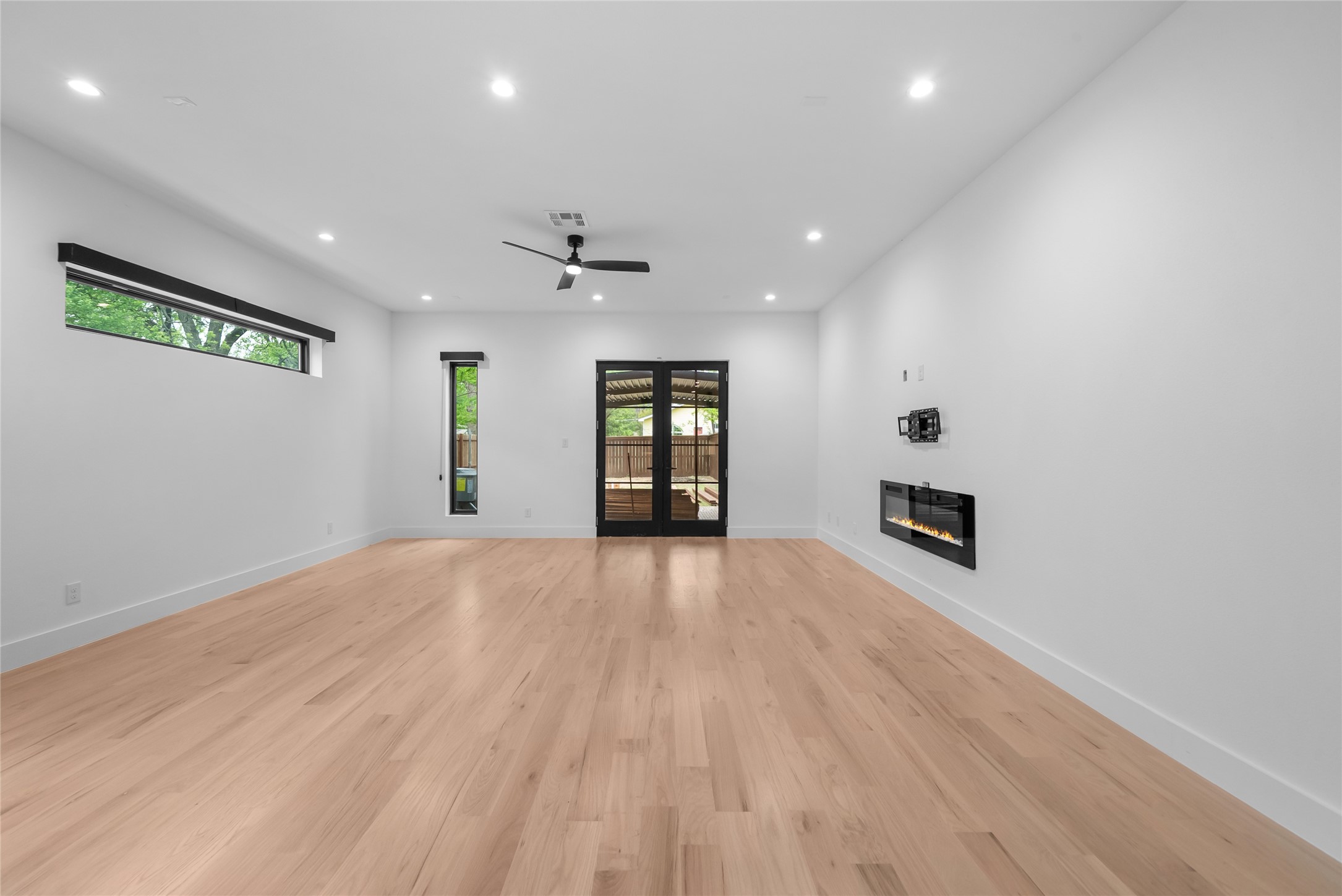 5227 Lindsley Avenue Dallas TX 75223