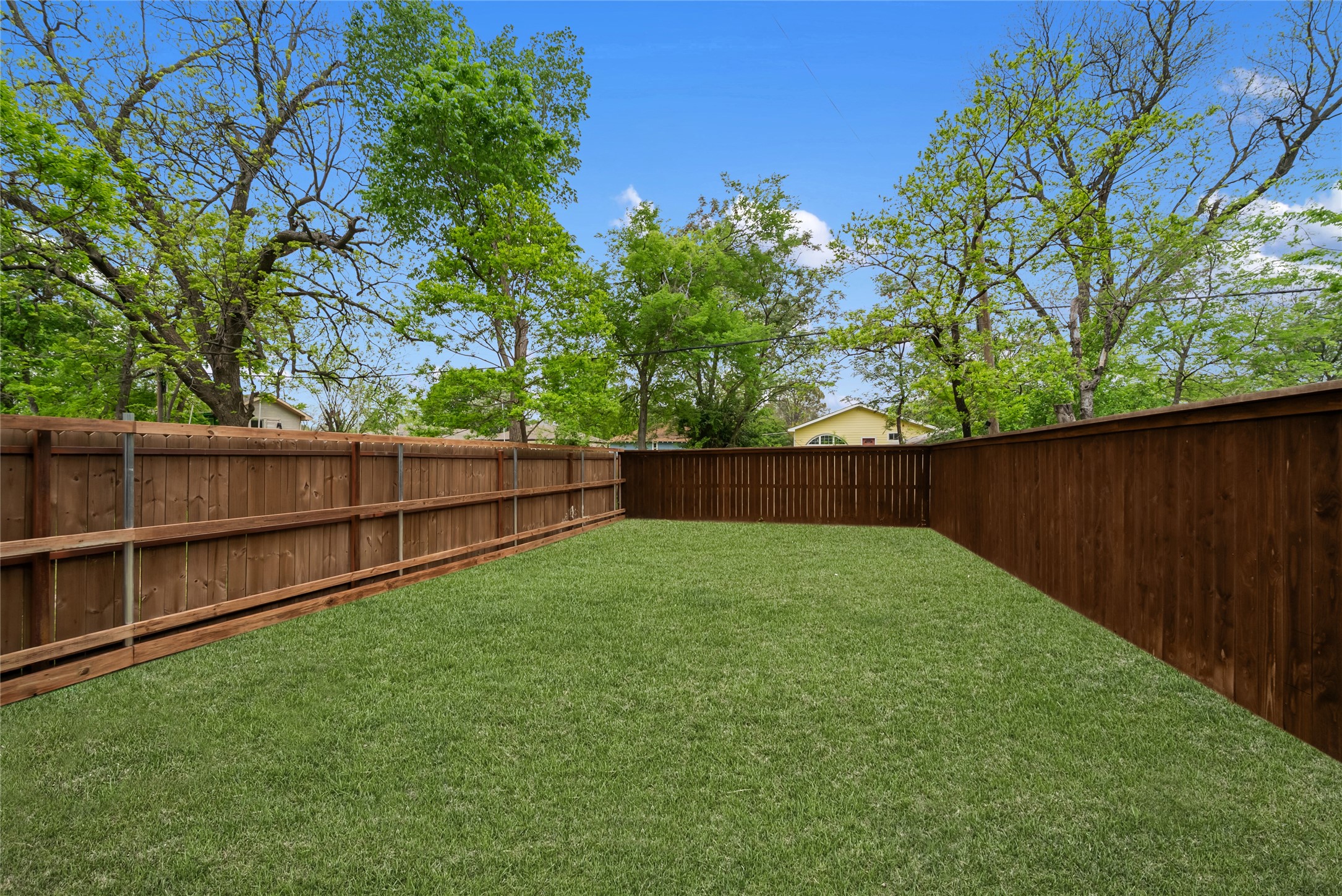 5227 Lindsley Avenue Dallas TX 75223