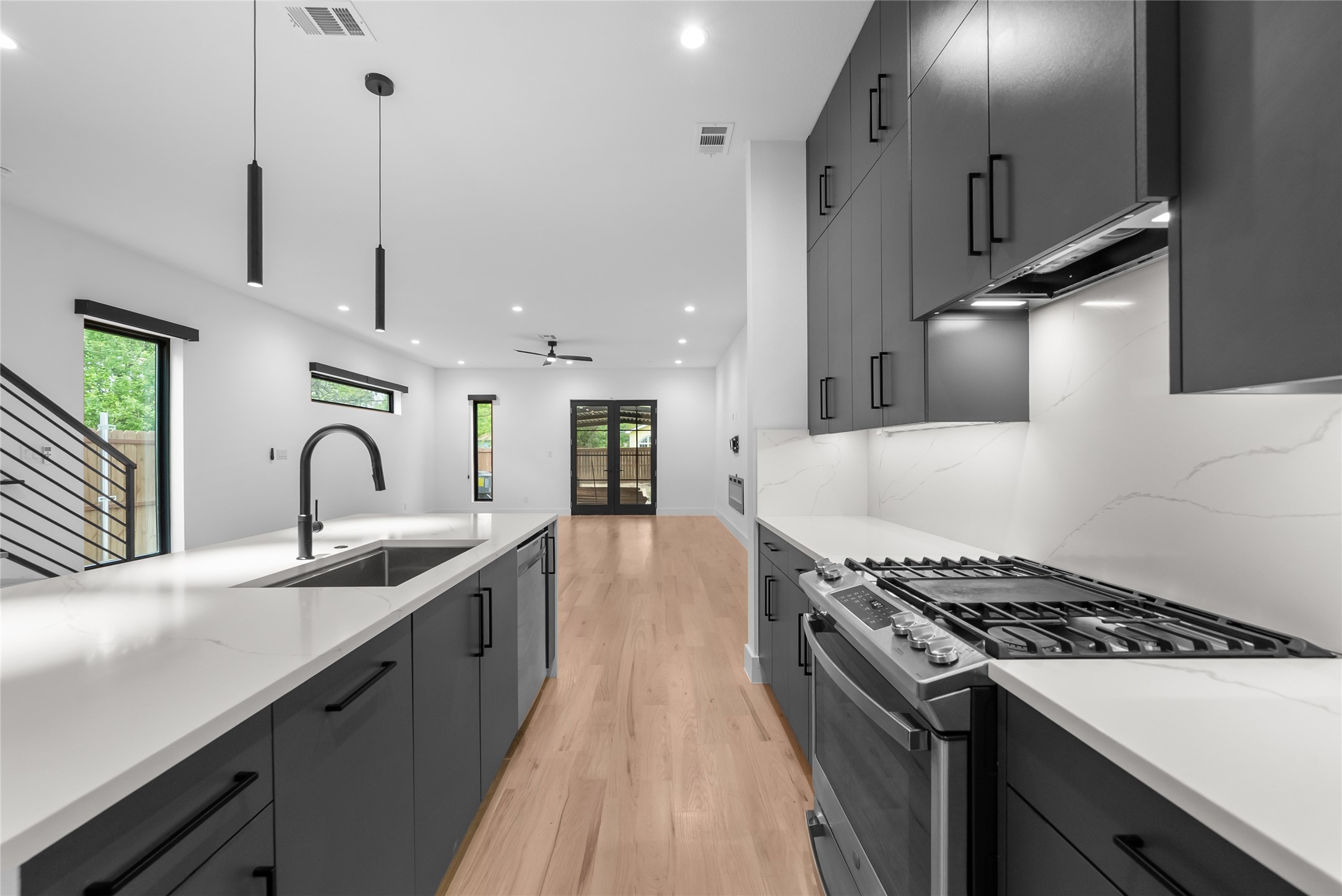 5227 Lindsley Avenue Dallas TX 75223