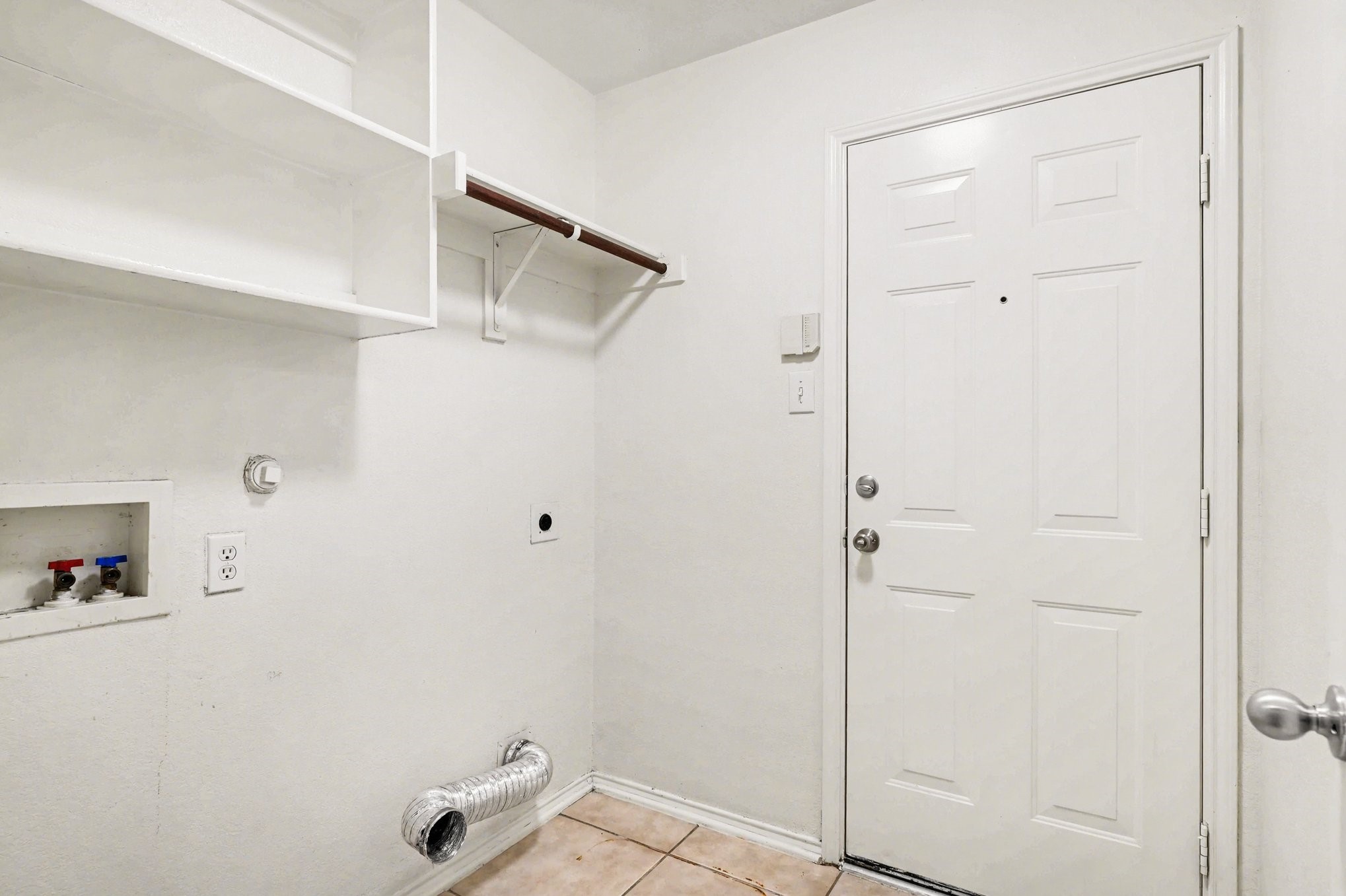 633 Horn Street Crowley TX 76036