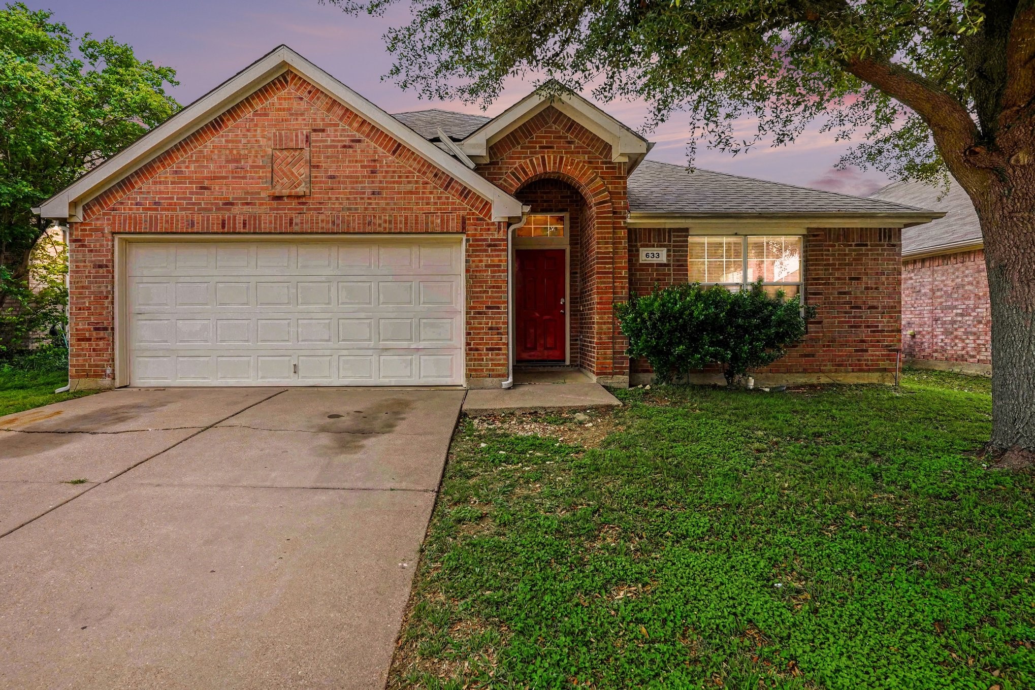 633 Horn Street Crowley TX 76036