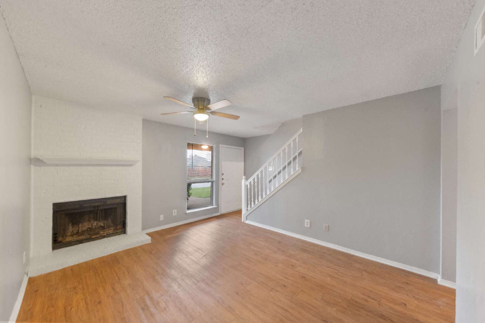 5825 Shadydell Drive Fort Worth TX 76135