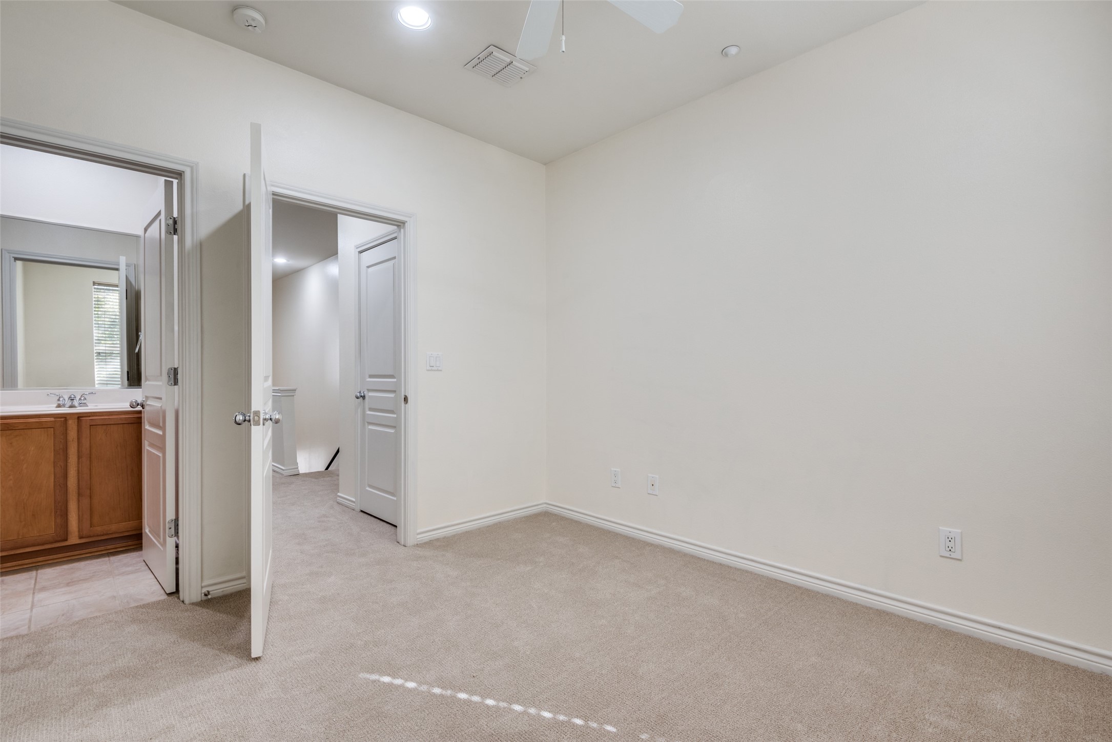 4225 Mckinney Avenue Dallas TX 75205
