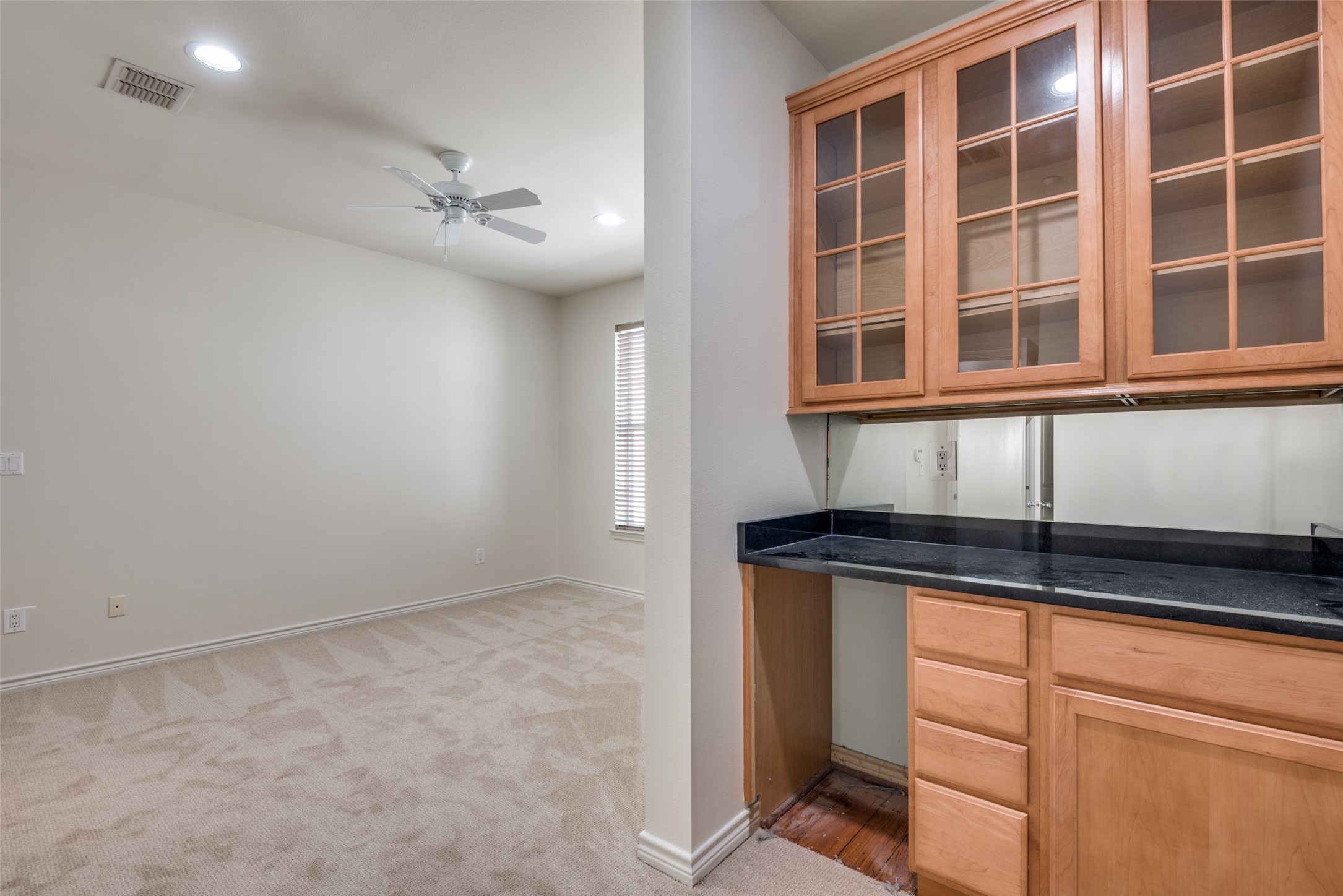4225 Mckinney Avenue Dallas TX 75205