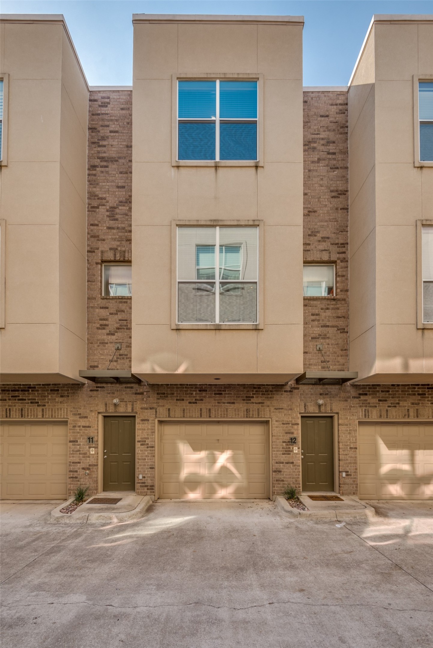 4225 Mckinney Avenue Dallas TX 75205