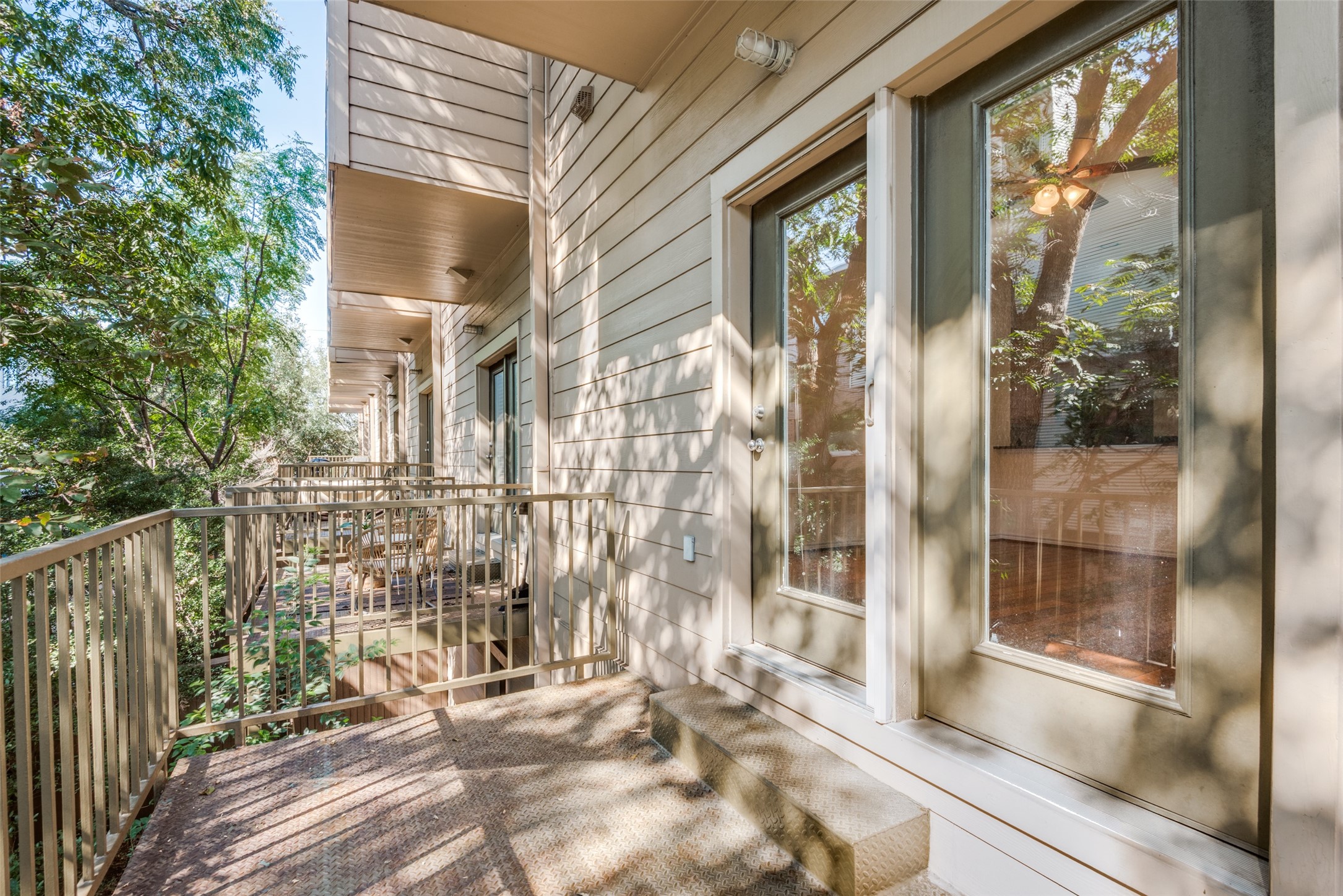 4225 Mckinney Avenue Dallas TX 75205
