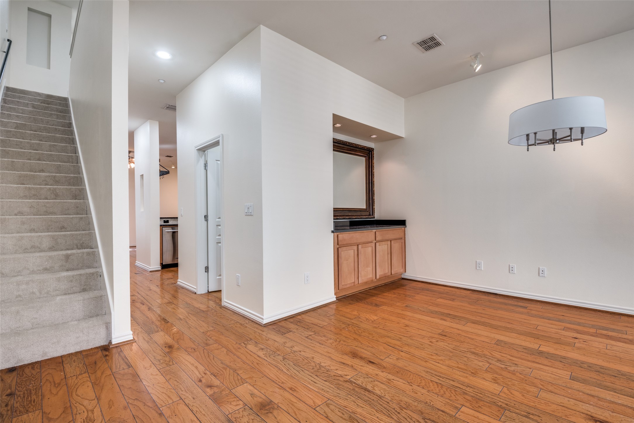 4225 Mckinney Avenue Dallas TX 75205