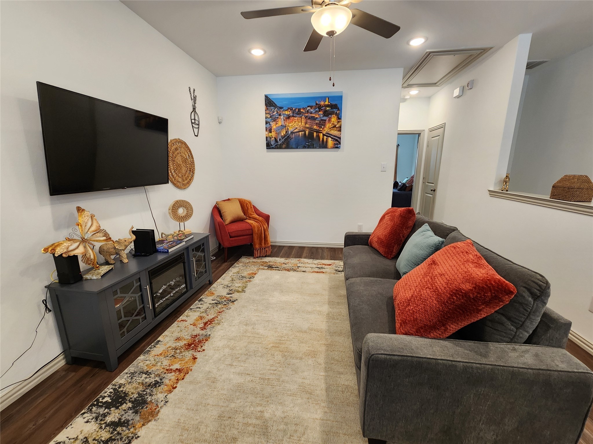 4704 Haltom Road Haltom City TX 76117