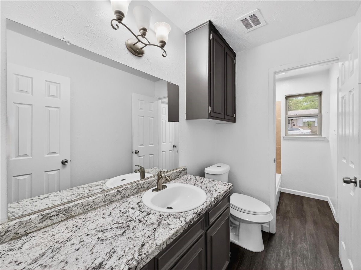 2521 Putnam Street Fort Worth TX 76112
