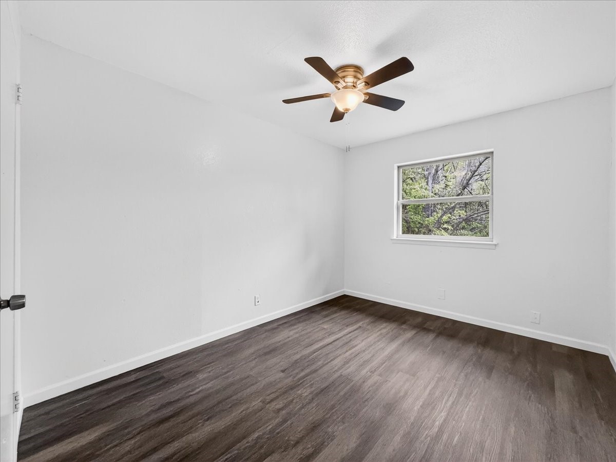 2521 Putnam Street Fort Worth TX 76112
