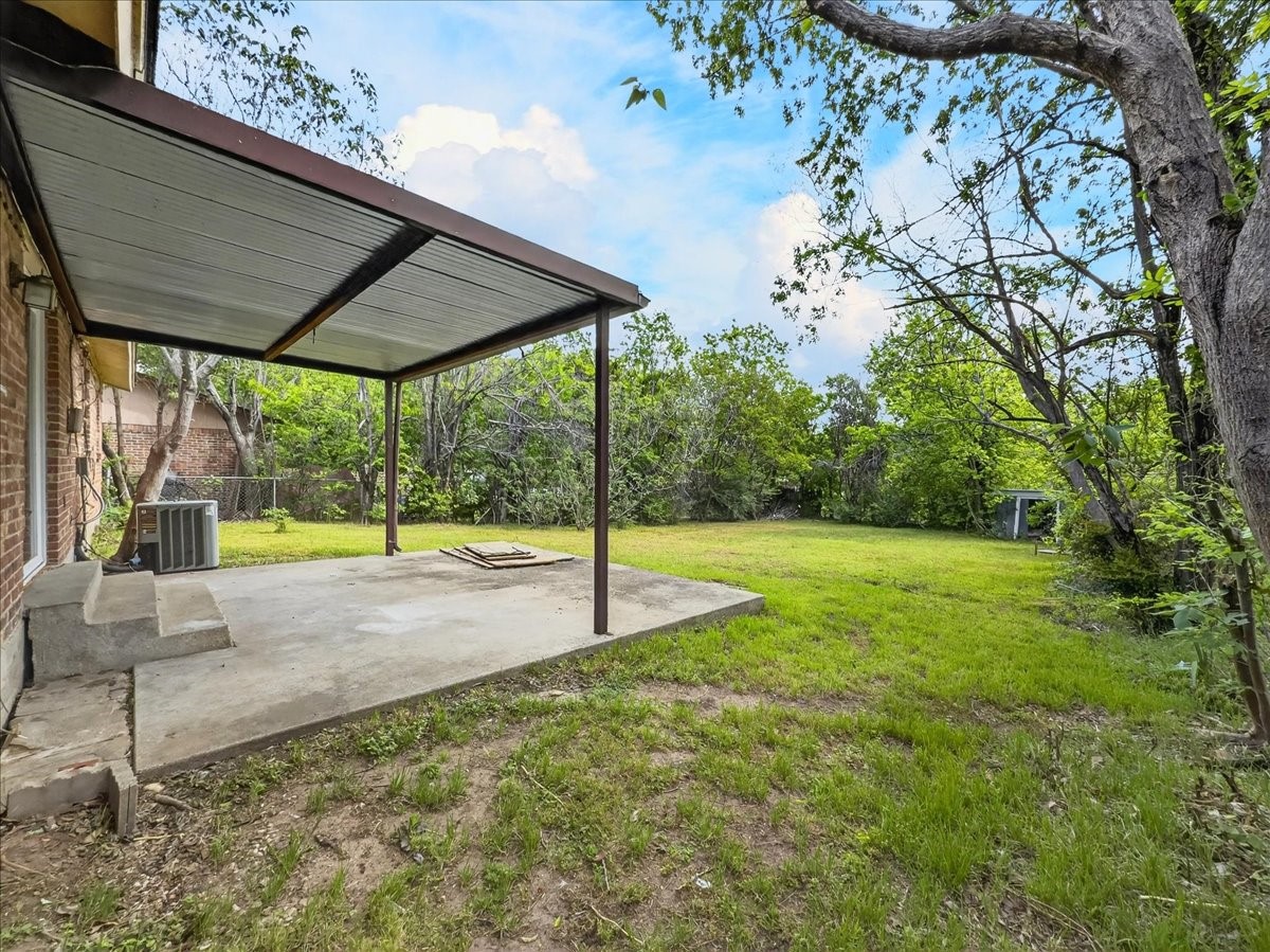 2521 Putnam Street Fort Worth TX 76112