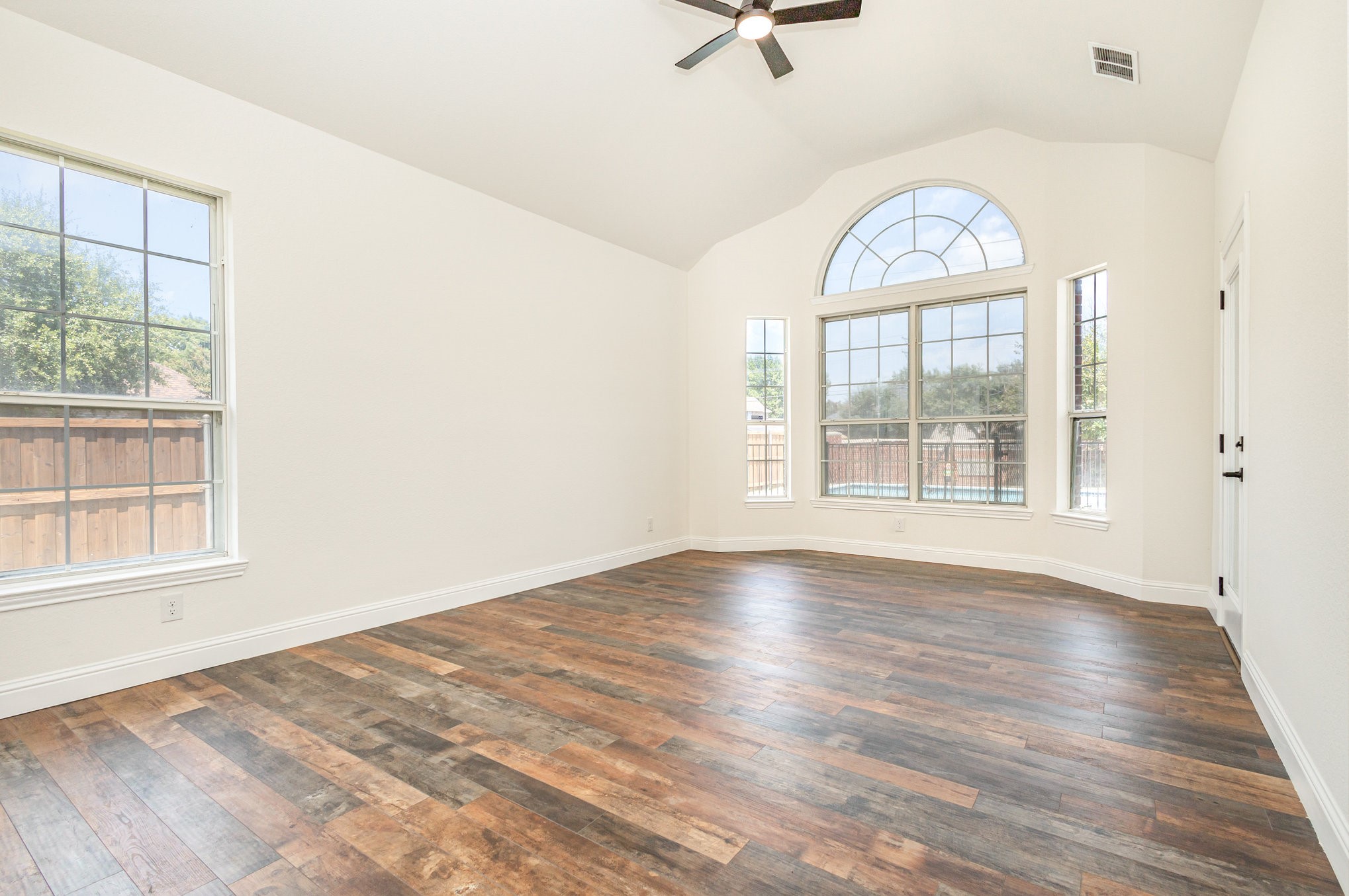 4610 Clay Drive Rowlett TX 75088
