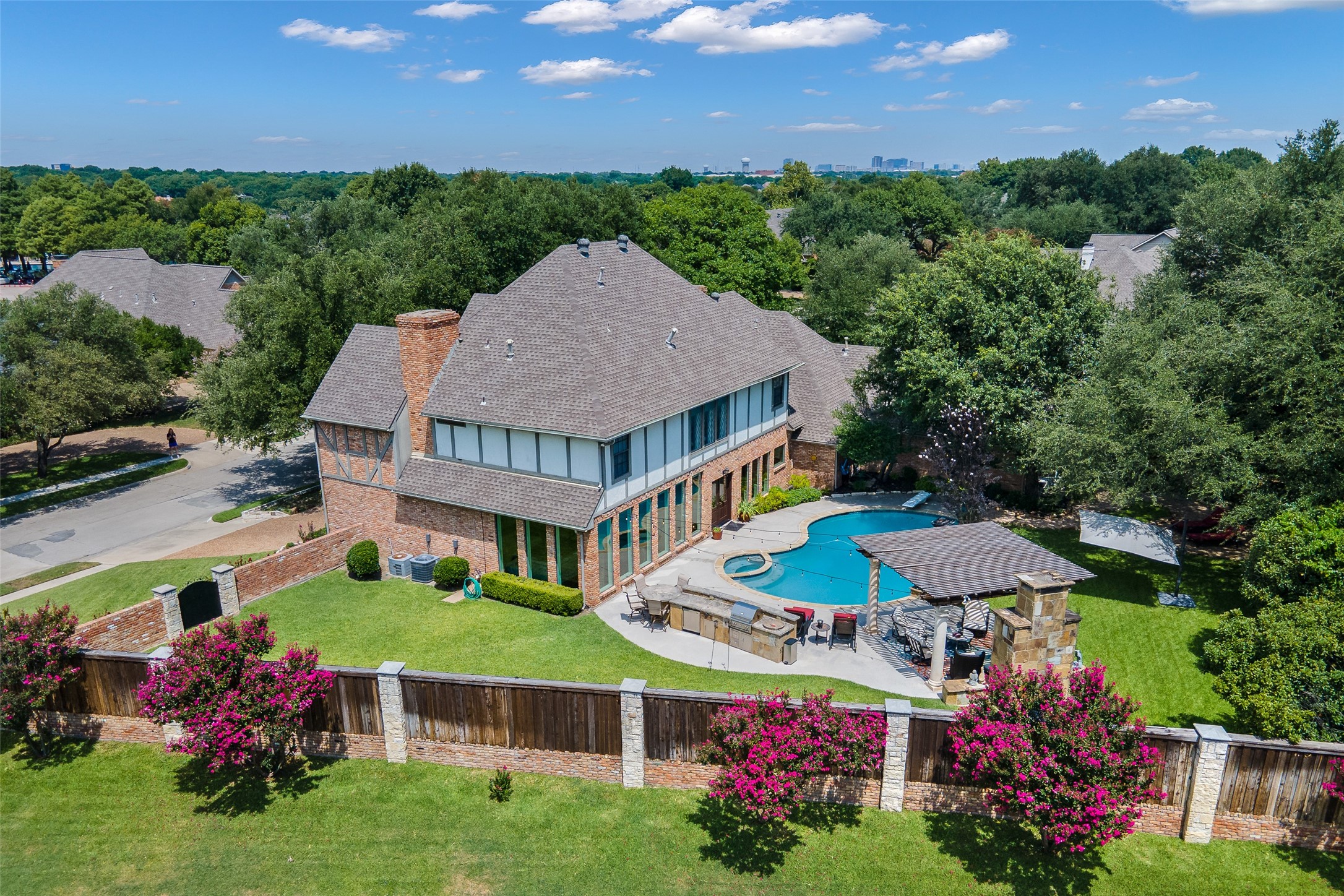 2004 Crown Knoll Lane Plano TX 75093