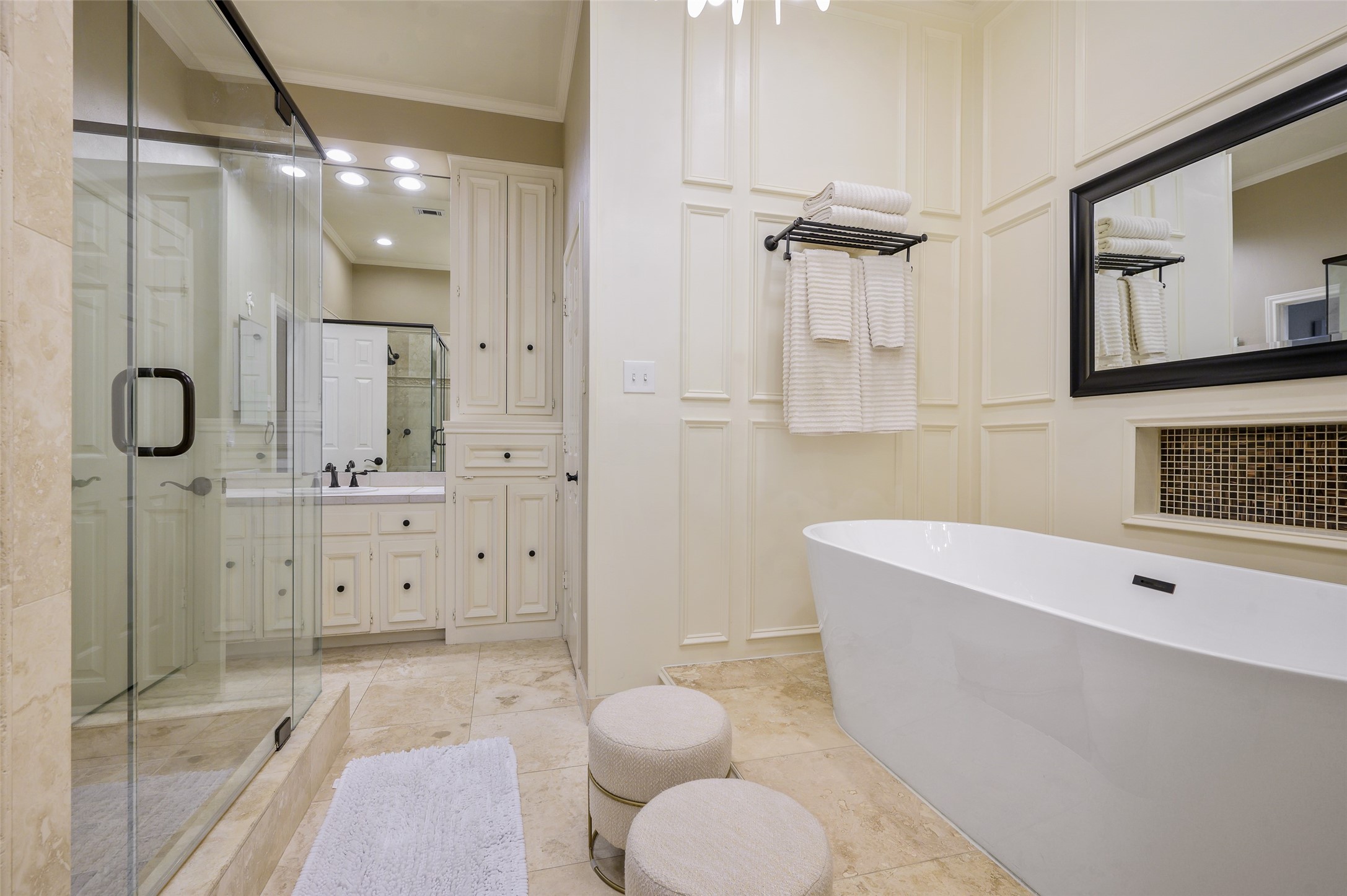 2004 Crown Knoll Lane Plano TX 75093