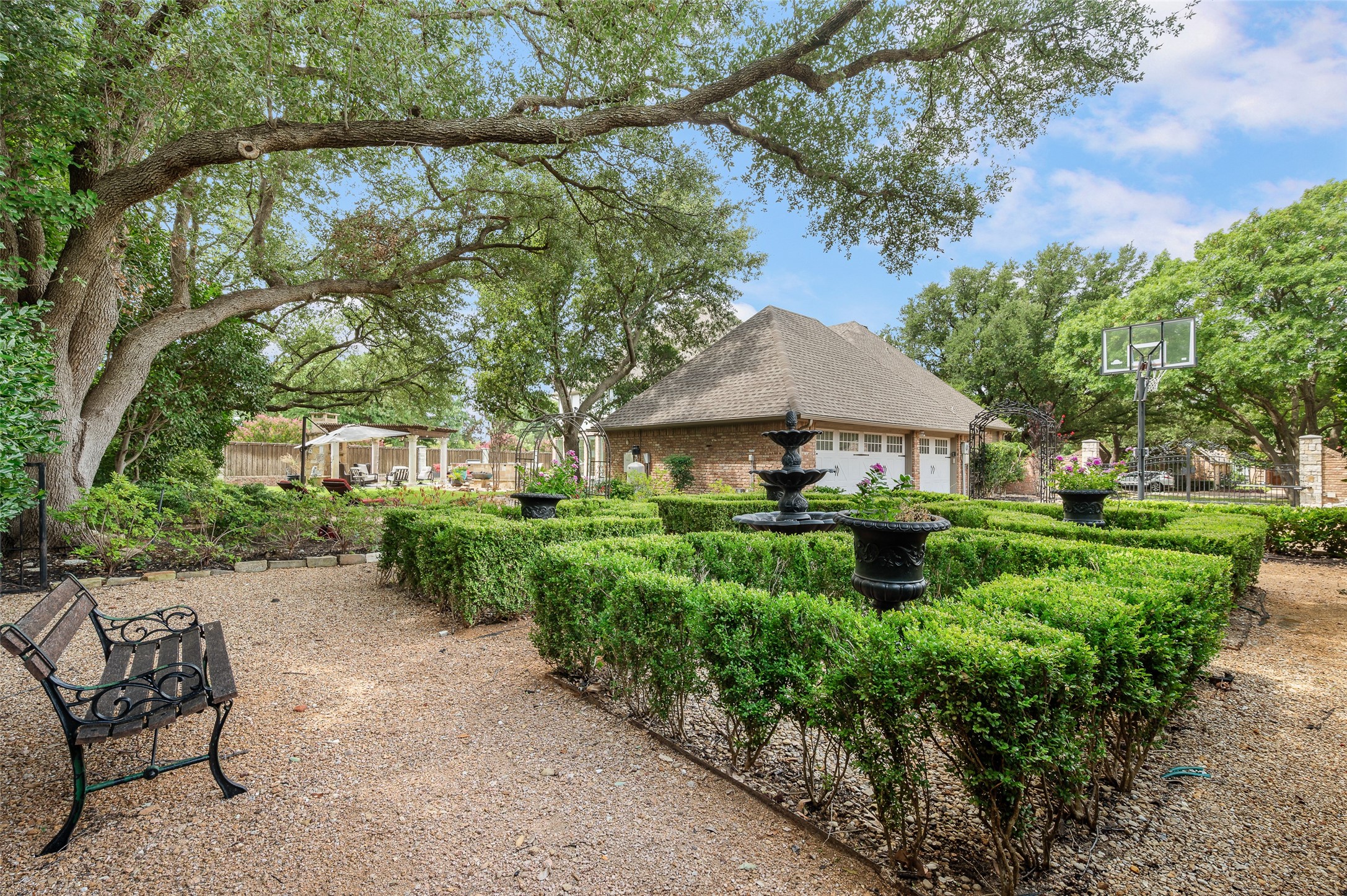 2004 Crown Knoll Lane Plano TX 75093