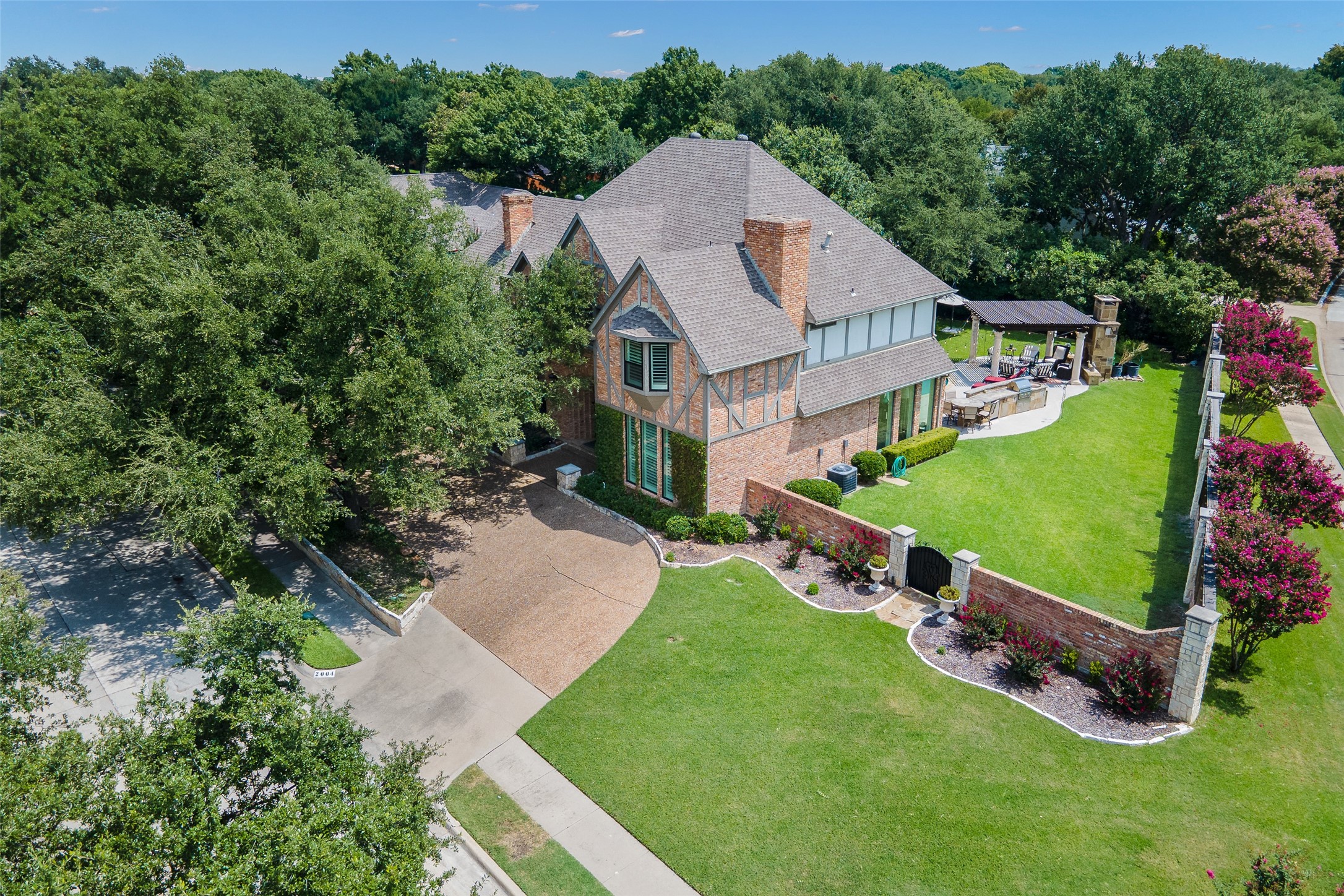 2004 Crown Knoll Lane Plano TX 75093