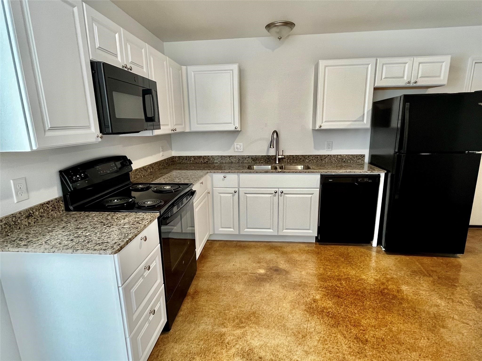 618 Thomas Street Bonham TX 75418