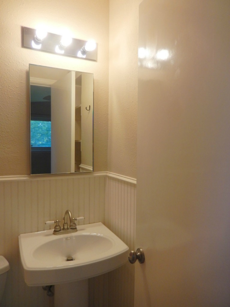 3115 San Vicente Avenue Dallas TX 75228