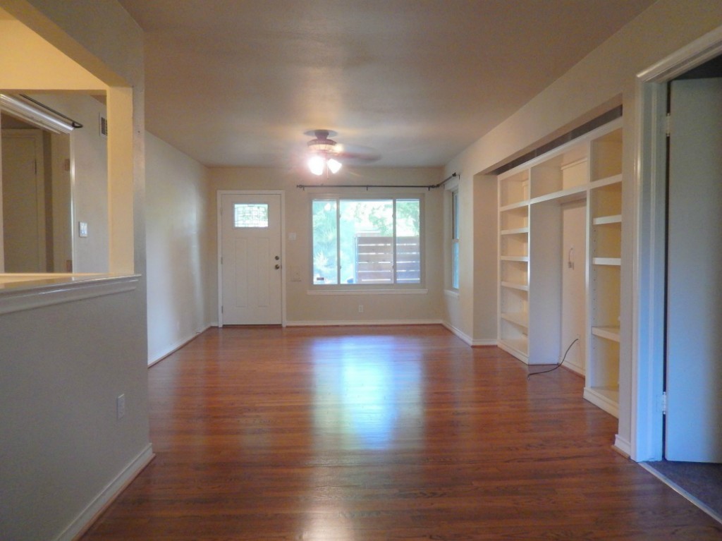 3115 San Vicente Avenue Dallas TX 75228