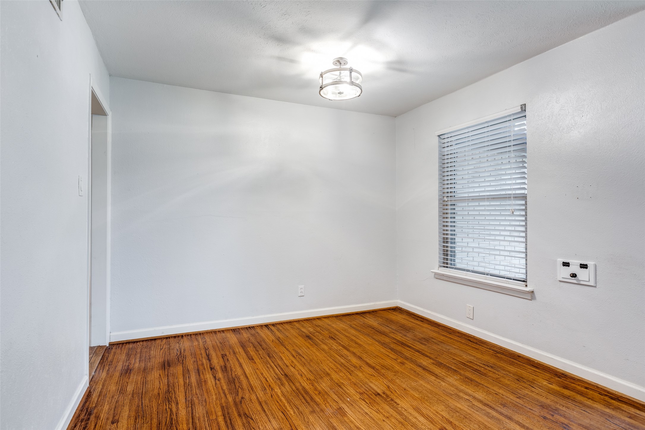 3230 San Lucas Avenue Dallas TX 75228