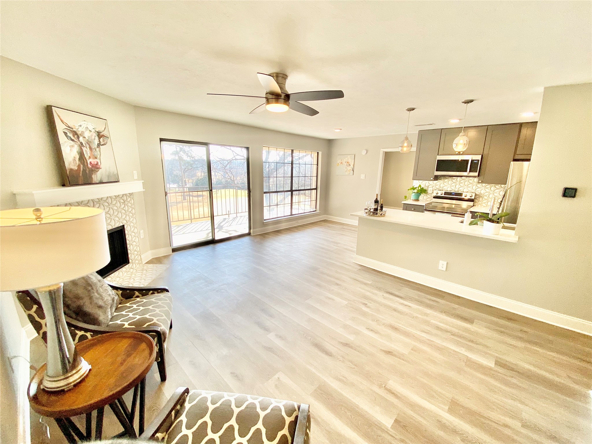 2505 Wedglea Drive Dallas TX 75211