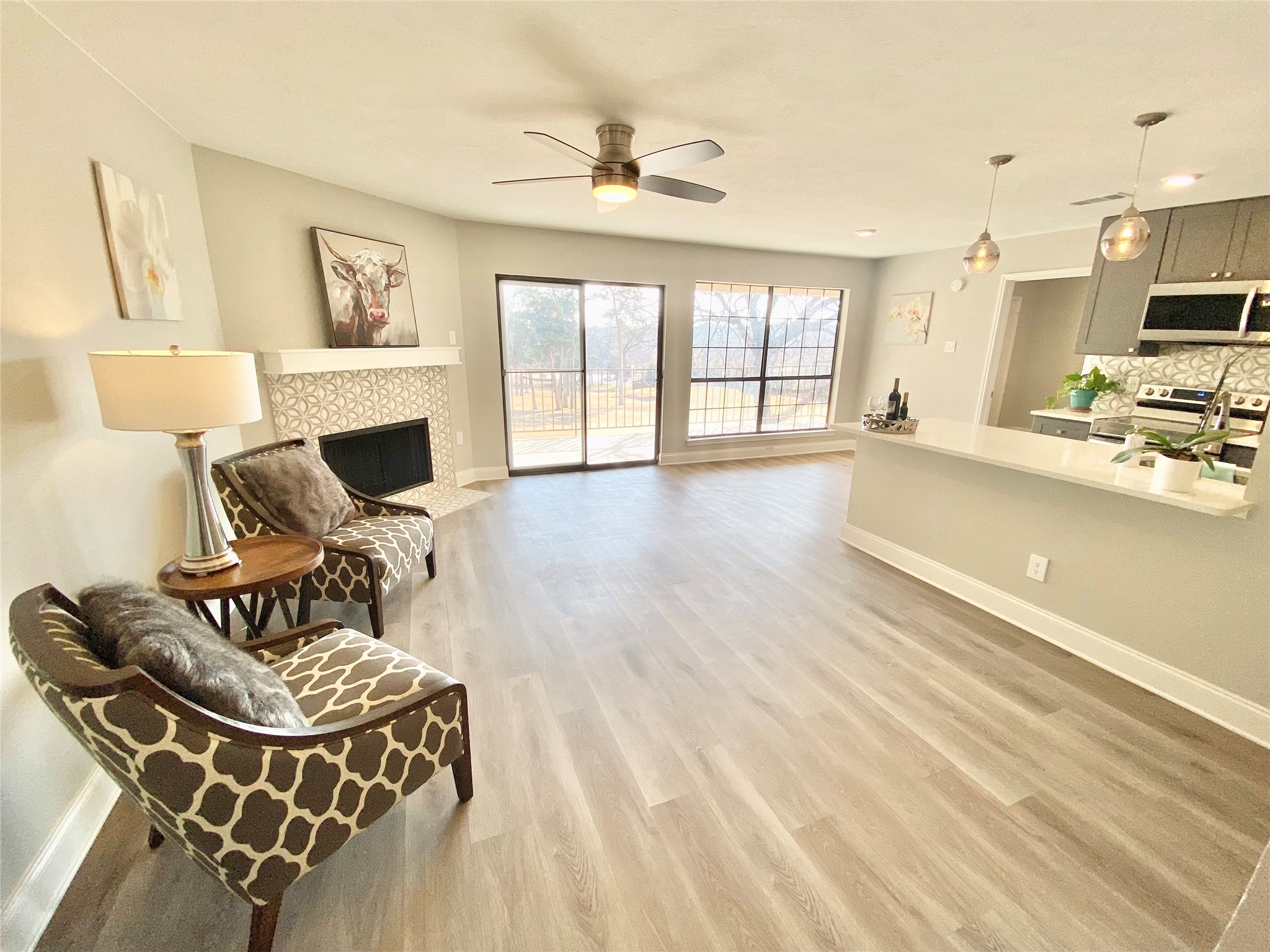 2505 Wedglea Drive Dallas TX 75211