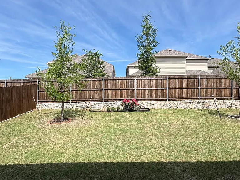 3624 Cadogan Street Mckinney TX 75071